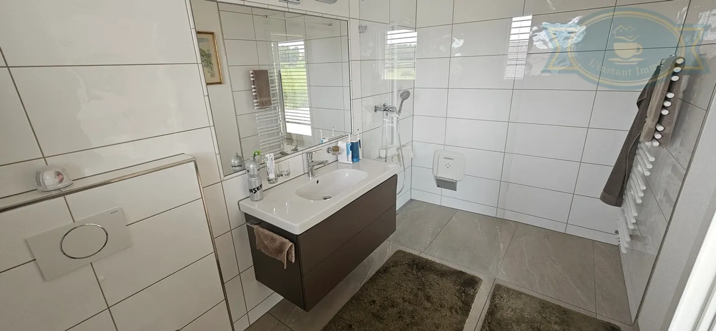 Moderner Bungalow in der Natur - Foto 8 von 10