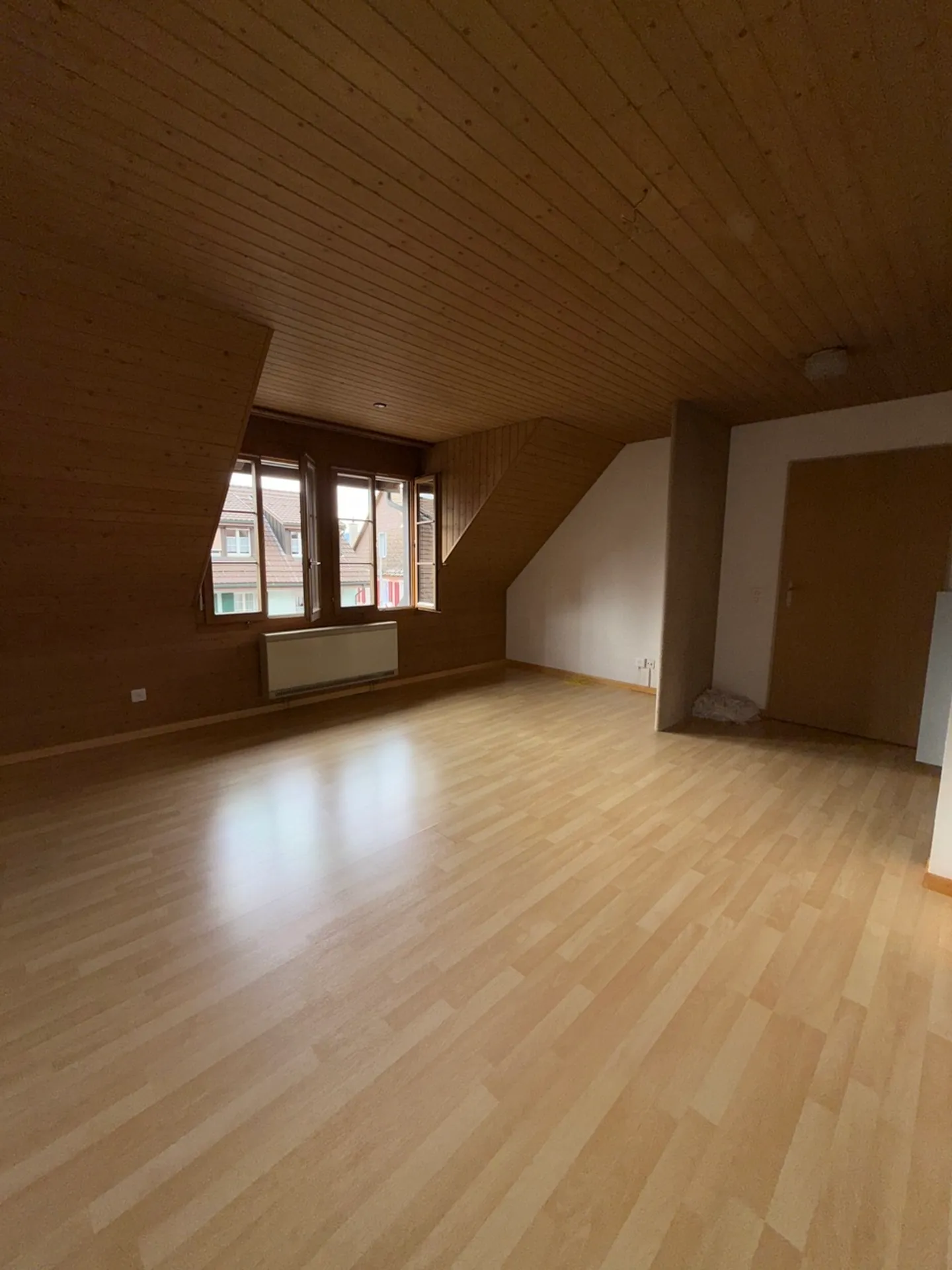 Affascinante appartamento maisonette di 3,5 stanze in affitto in campagna - Foto 6 di 12