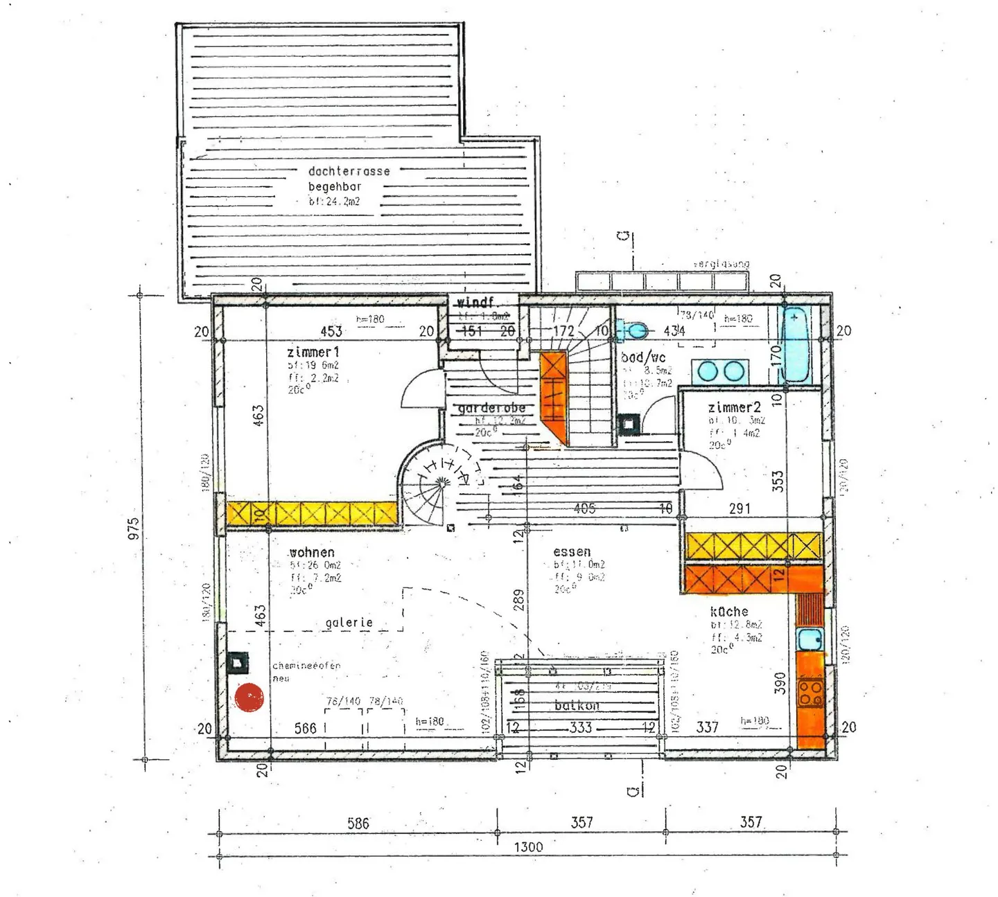 Property with two apartments and garage - Photo 34 of 35