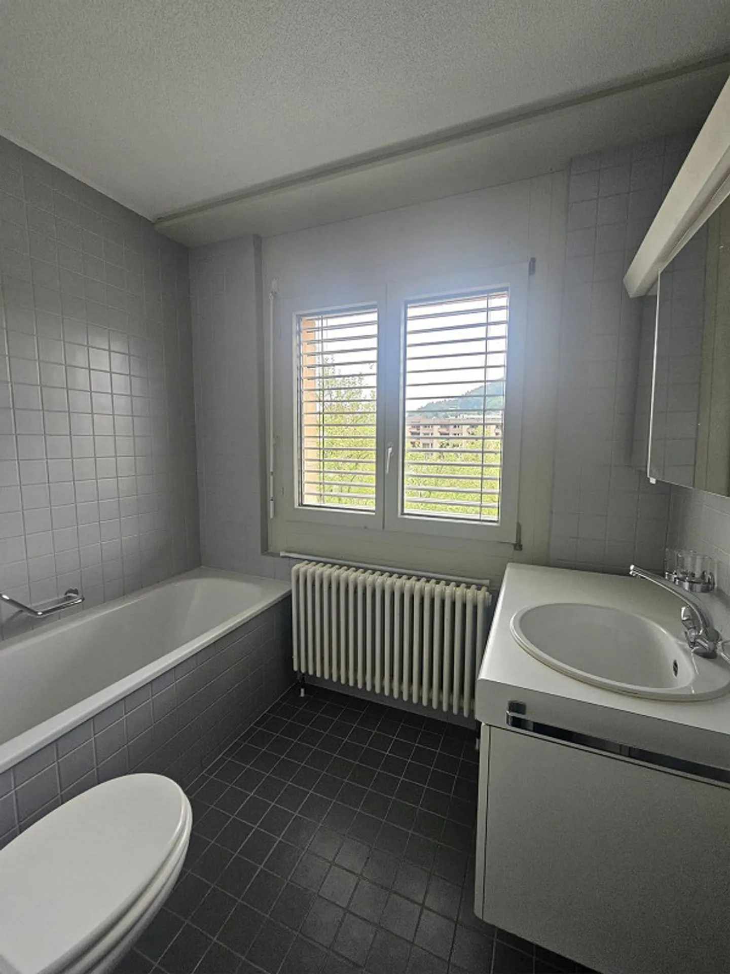 Vivre sur deux niveaux 4.5 pièces appartement duplex à Ittigen - Photo 7 sur 7