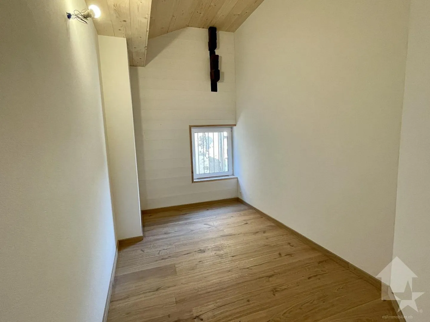 «Doppelhaus mit 2,5 Zimmern in einem komplett renovierten Dorfhaus» - Foto 3 von 14