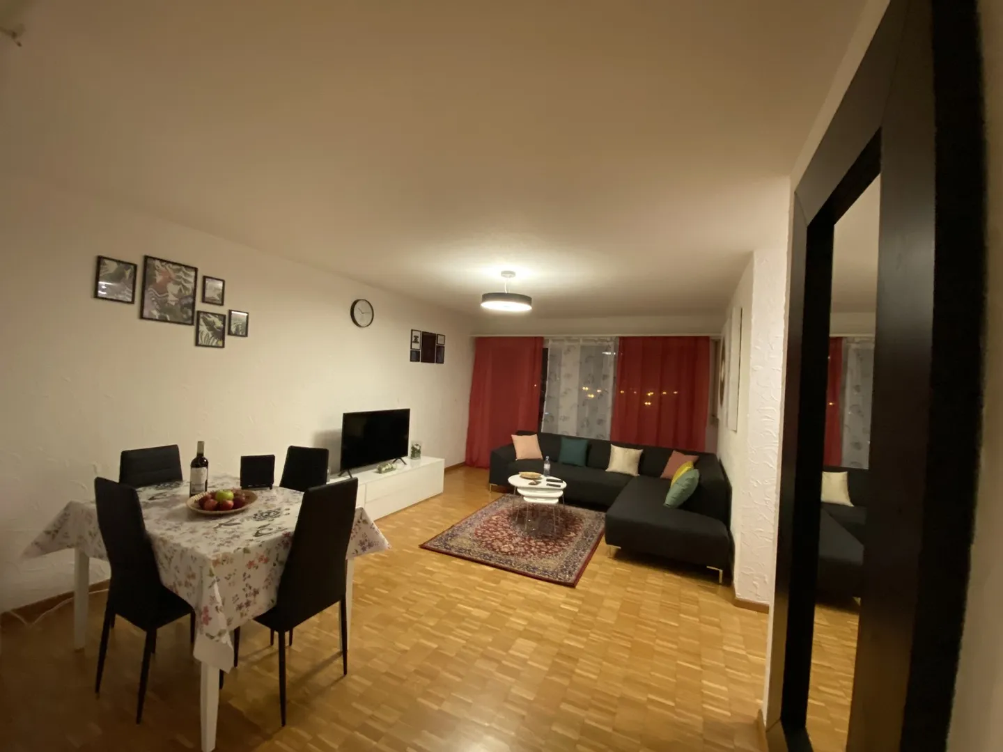 Möblierte Wohnung mit Stadtblick - Foto 3 von 13