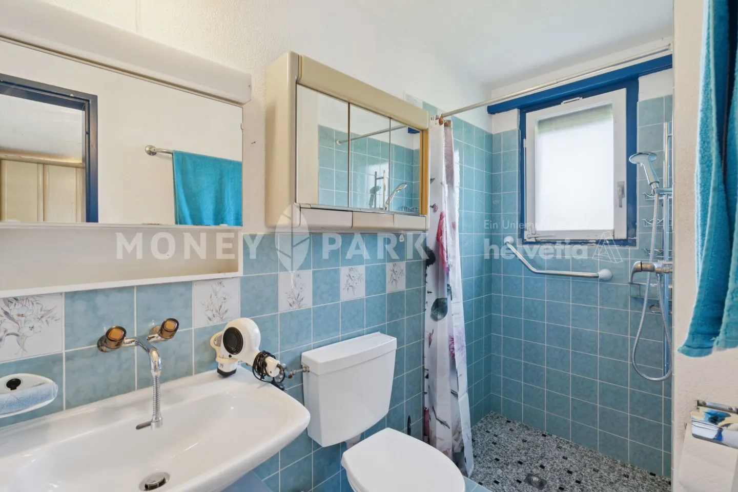 Maison individuelle de 6,5 pièces avec beaucoup de charme et une idylle de jardin - Photo 10 sur 14