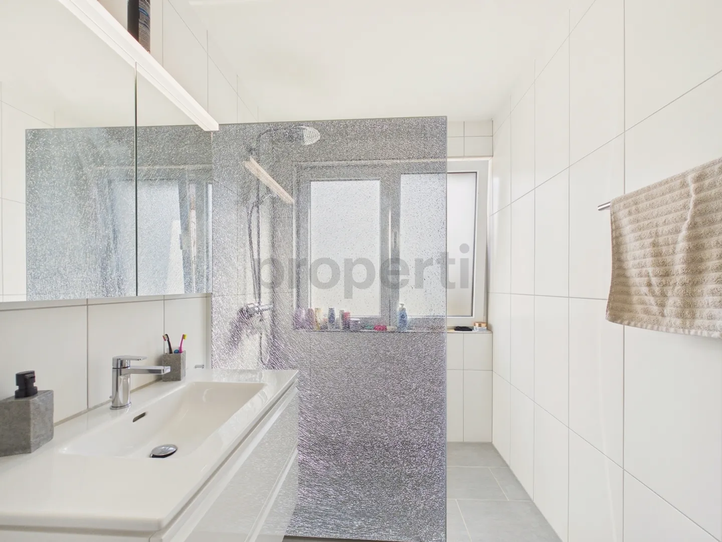 Apartment for rent - Photo 7 of 11