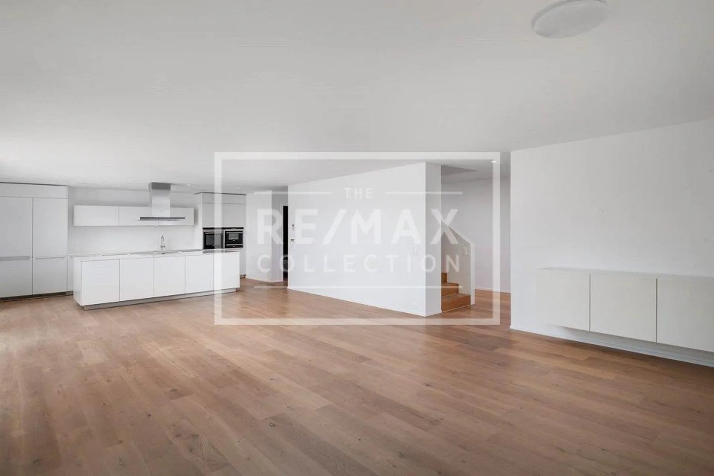 Maisonette Premium con Terrazza sul Tetto e Vista Lago - Foto 10 di 13