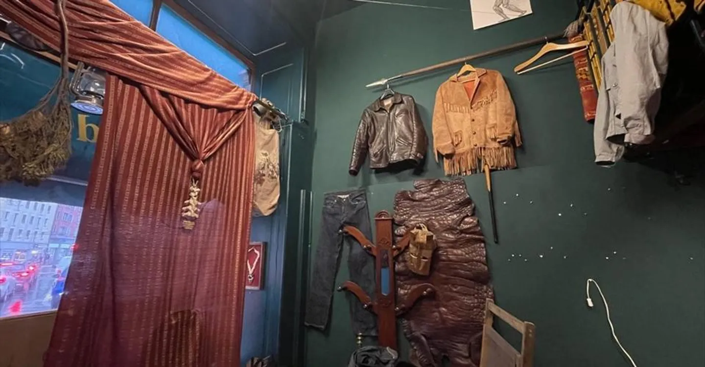 Mischgenutztes Gebäude mieten - Foto 1 von 4