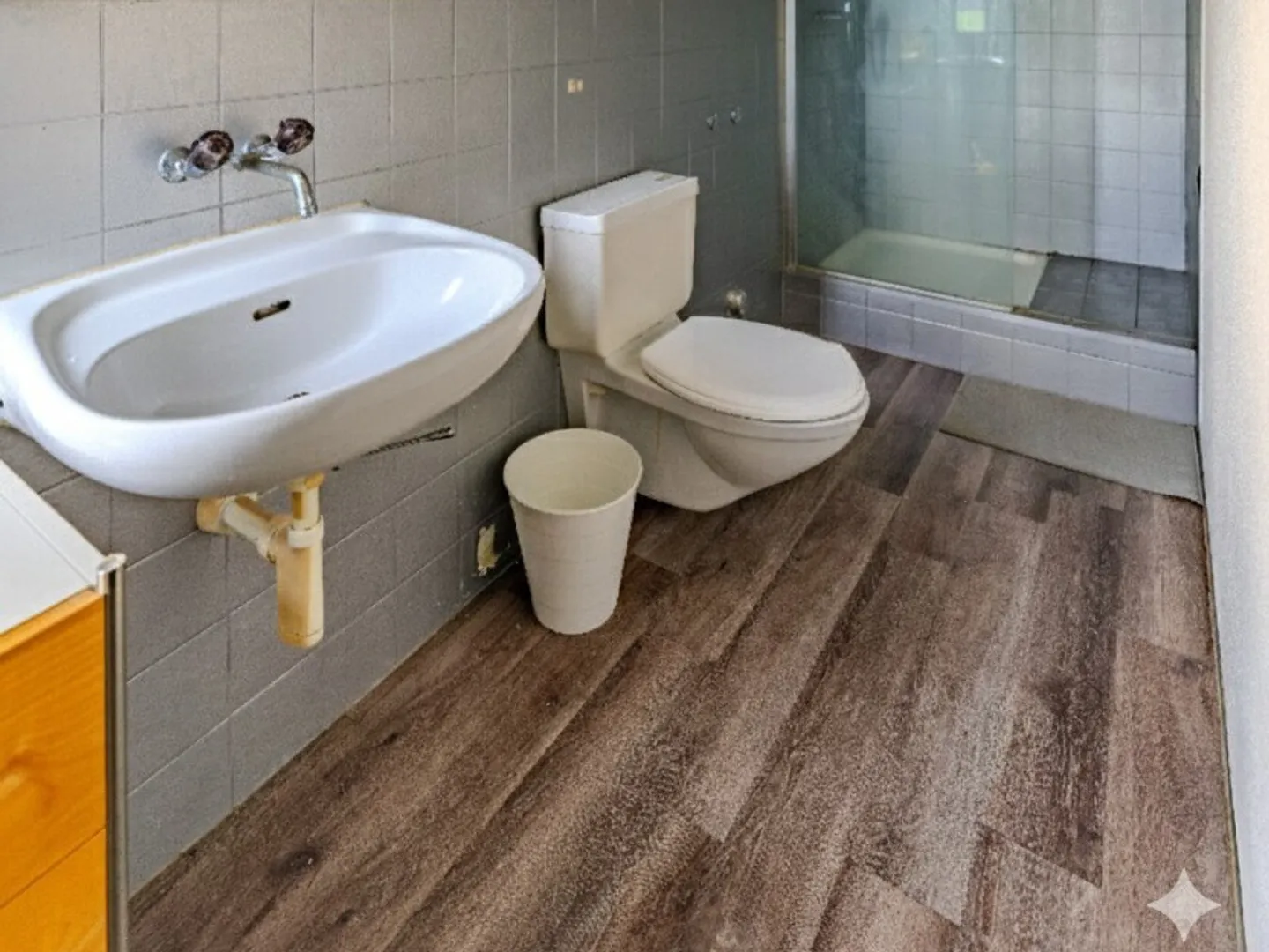 Gewerbeliegenschaft mit Potenzial - Foto 15 von 17