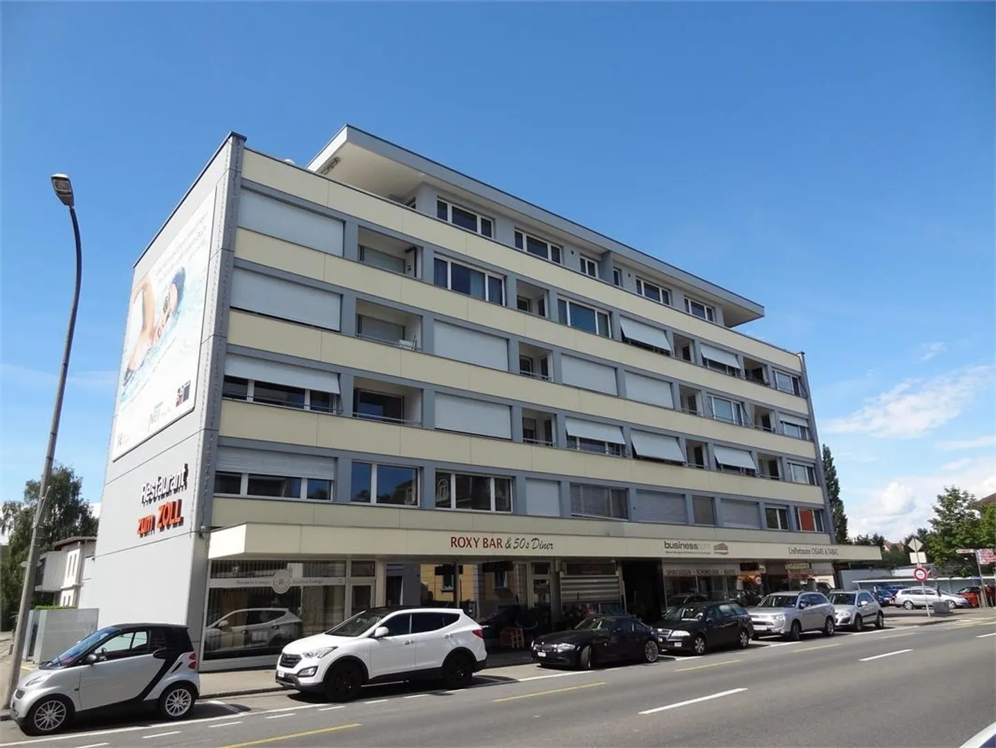 LUMINOSO SPAZIO UFFICIO IN POSIZIONE CENTRALE A KREUZLINGEN - Foto 1 di 4