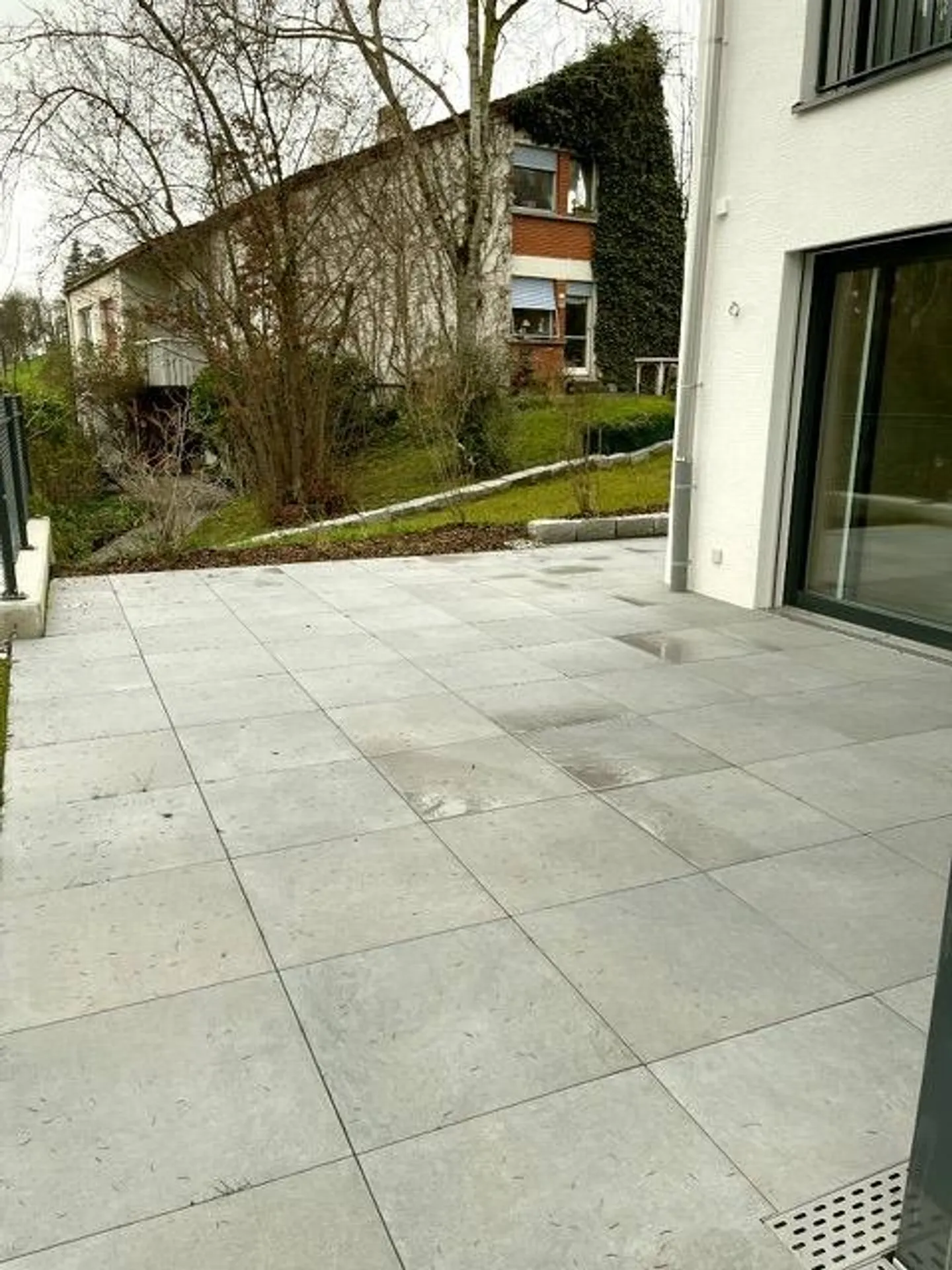 Modern Ground Floor Apartment with Terrace and Conservatory - Photo 7 of 12