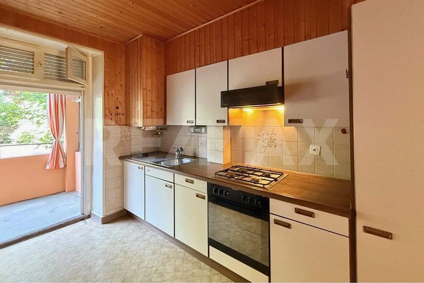 Charming Apartment in Prime Location, Basel - 72m², 3 Rooms - Photo 5 of 13