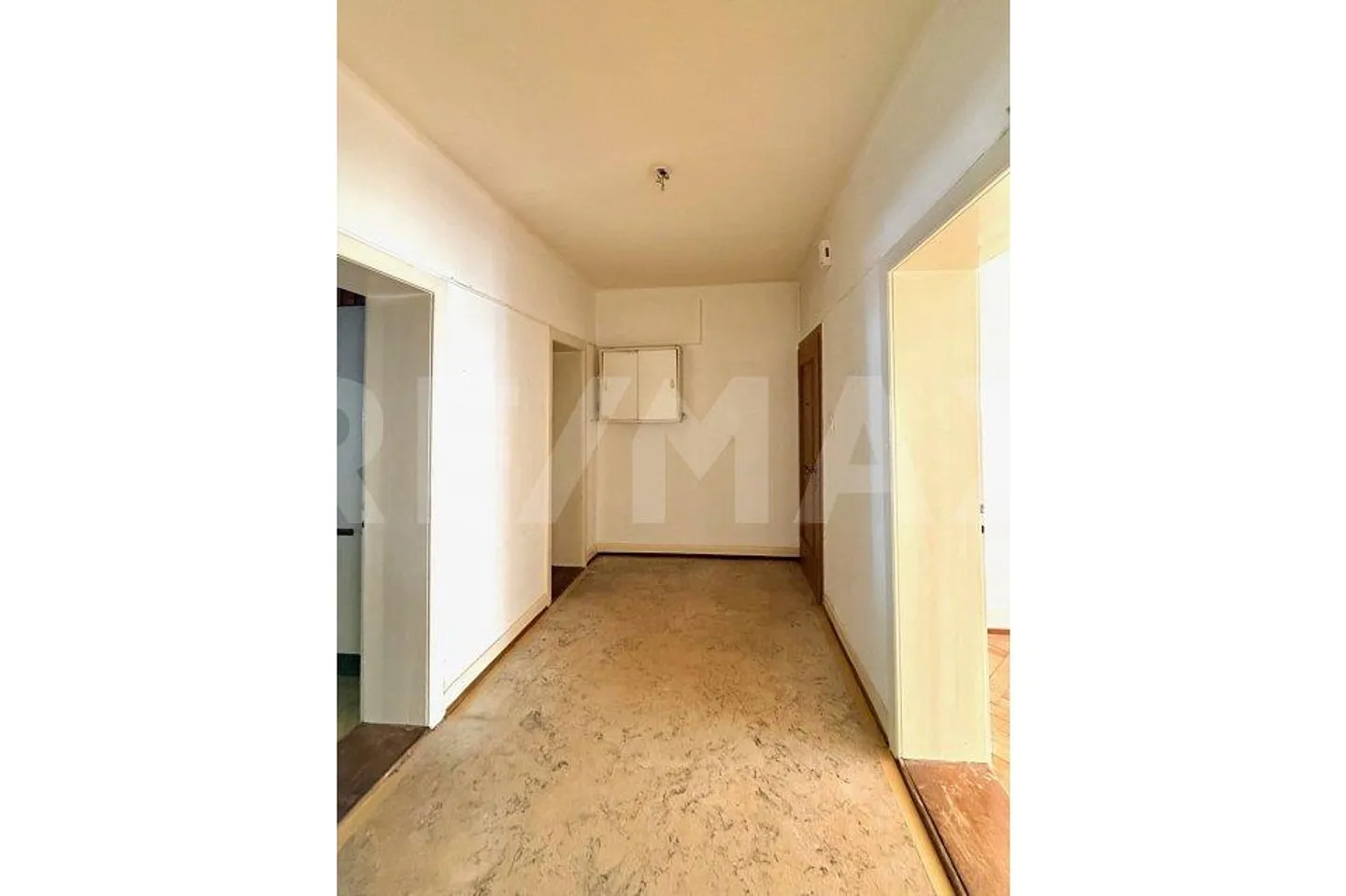 Charming Apartment in Prime Location, Basel - 72m², 3 Rooms - Photo 9 of 13
