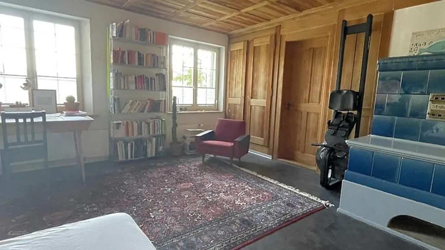 APPARTEMENT 4½ PIÈCES À RÜFENACHT (BE), MEUBLÉ, TEMPORAIRE - Photo 1 sur 8