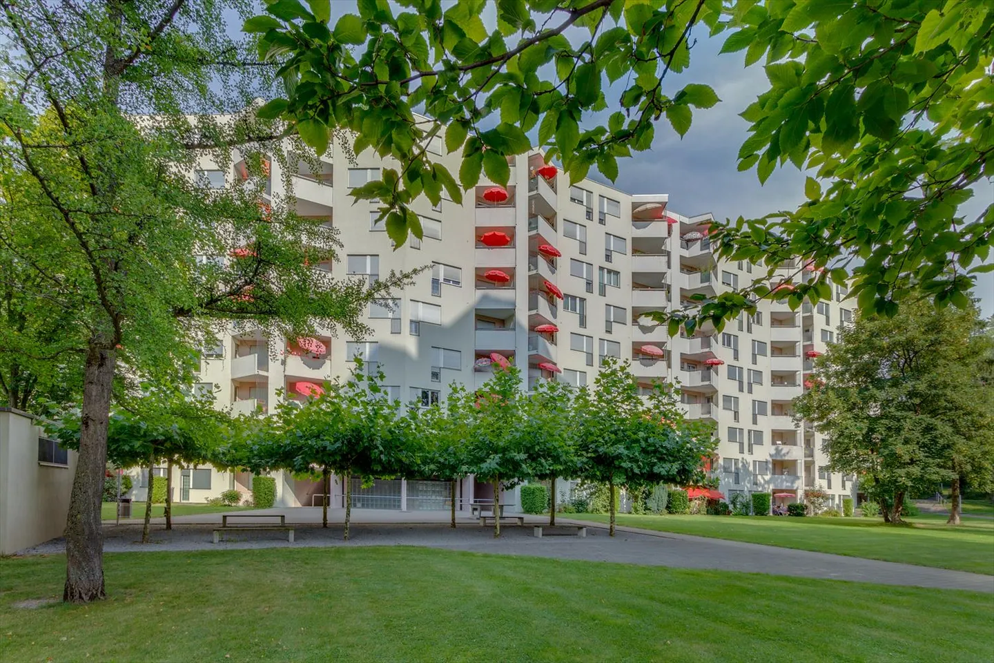 Carino appartamento 2 stanze con area giardino nel parco residenziale Jurintra! - Foto 2 di 8