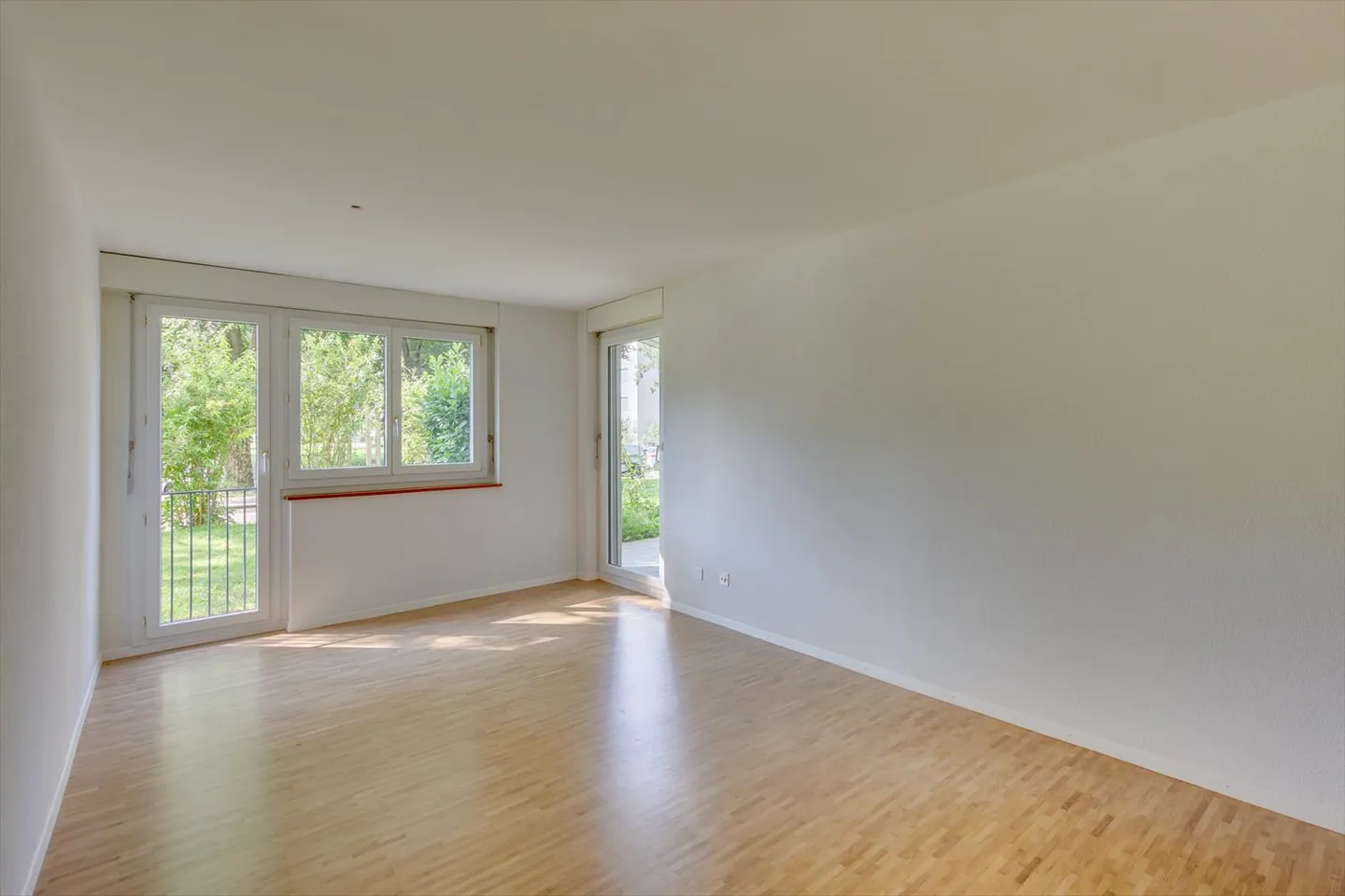 Carino appartamento 2 stanze con area giardino nel parco residenziale Jurintra! - Foto 5 di 8