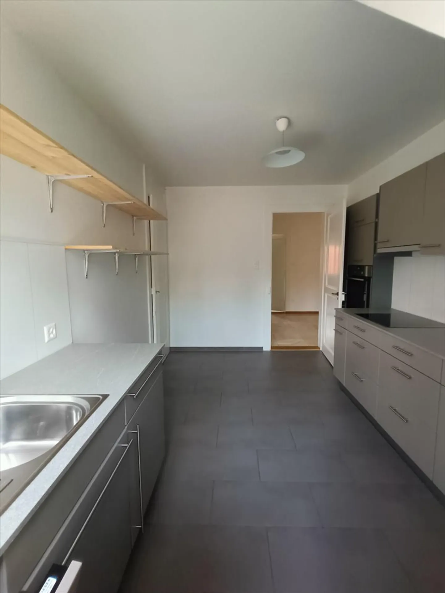 3-Zimmer-Wohnung 106 m² im 2. Stock - Foto 3 von 10