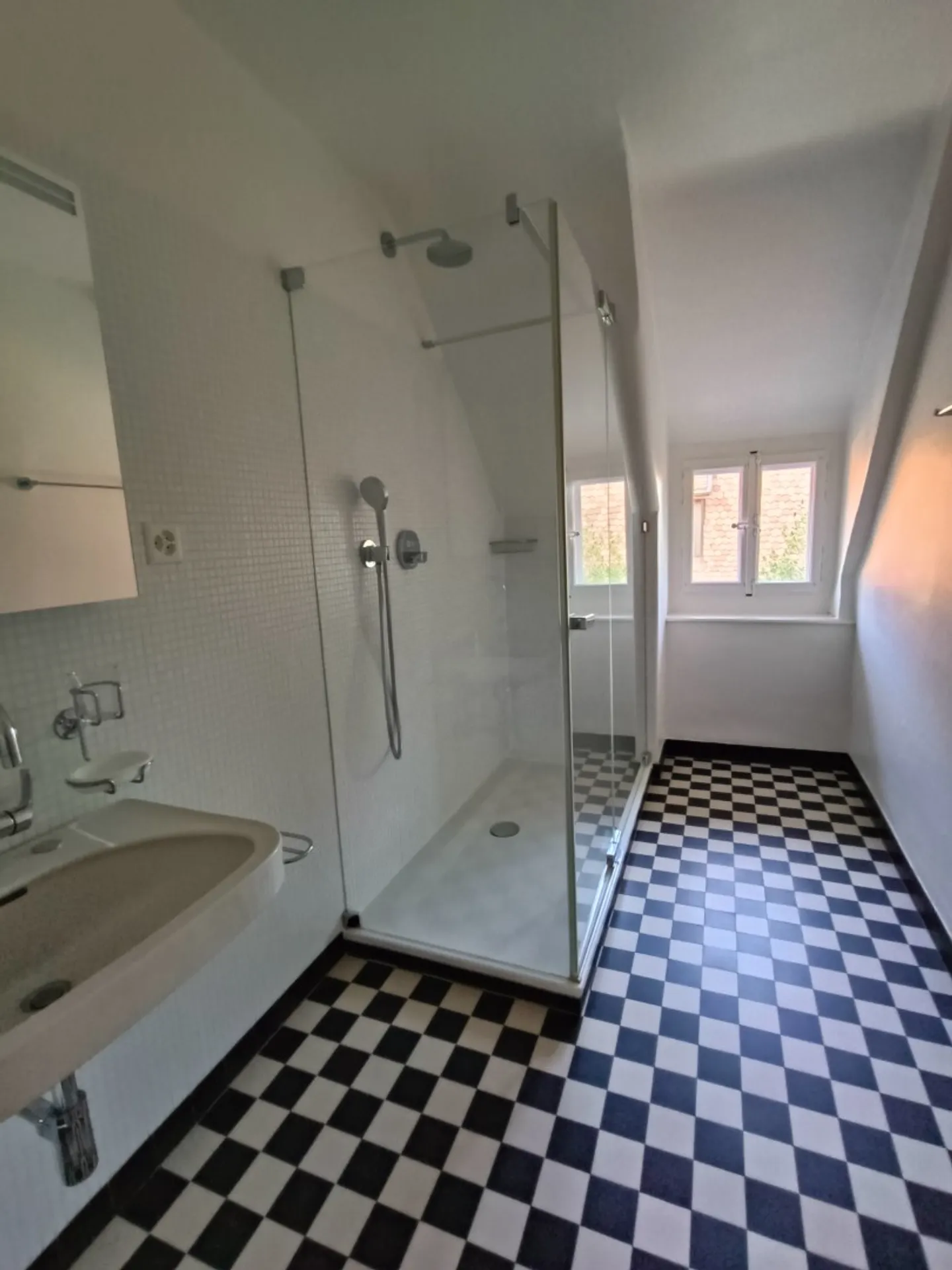 3-Zimmer-Wohnung 106 m² im 2. Stock - Foto 9 von 10