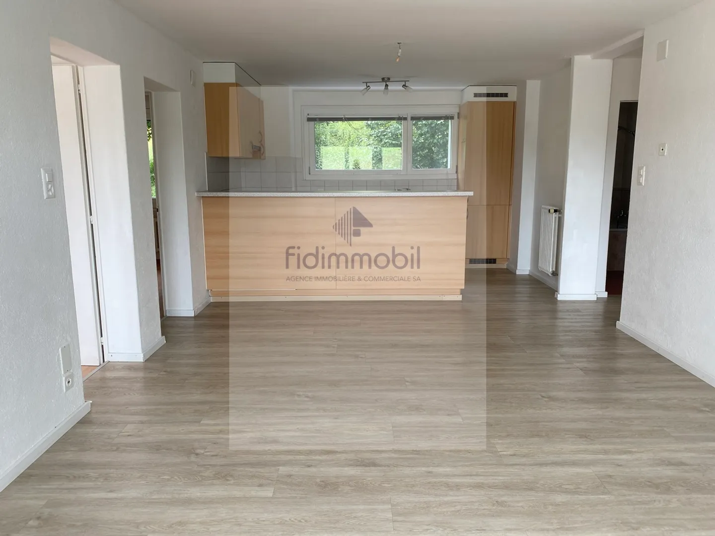 Appartamento 4 locali. Luminoso con balcone - Foto 2 di 9