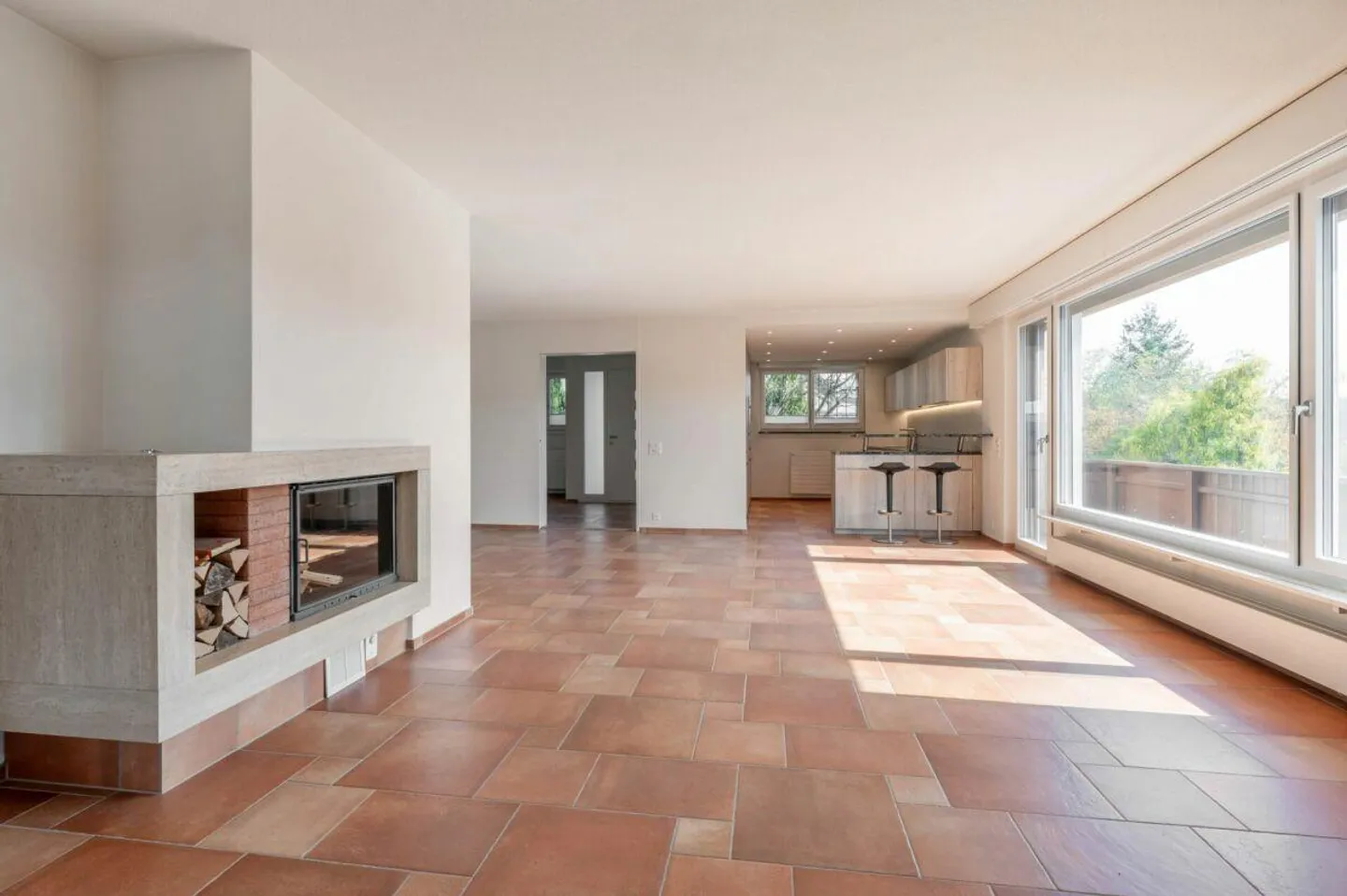 Living like on vacation: Single-family house with large garden and beautiful view - Photo 3 of 13