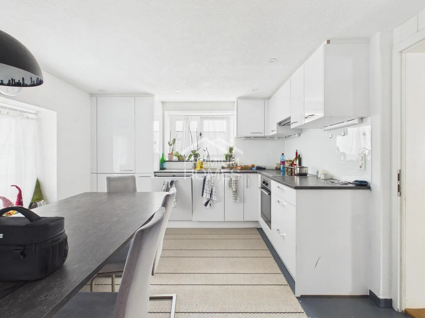 Your new home is waiting for you! - Photo 9 of 10