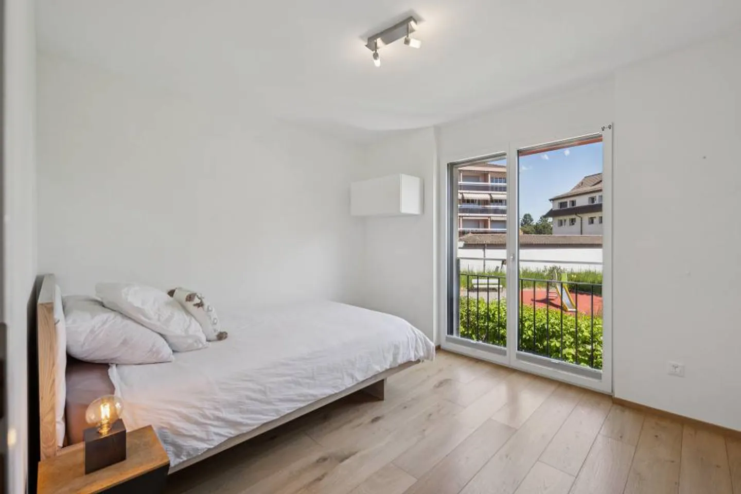 Magnifico appartamento di 4,5 stanze nel cuore di St-Sulpice - Foto 7 di 13