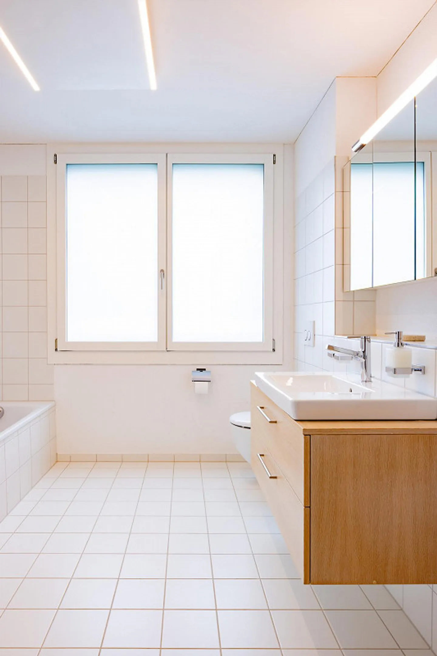 4.5 Room Attic Maisonette Apartment in Bürglen - Photo 13 of 17