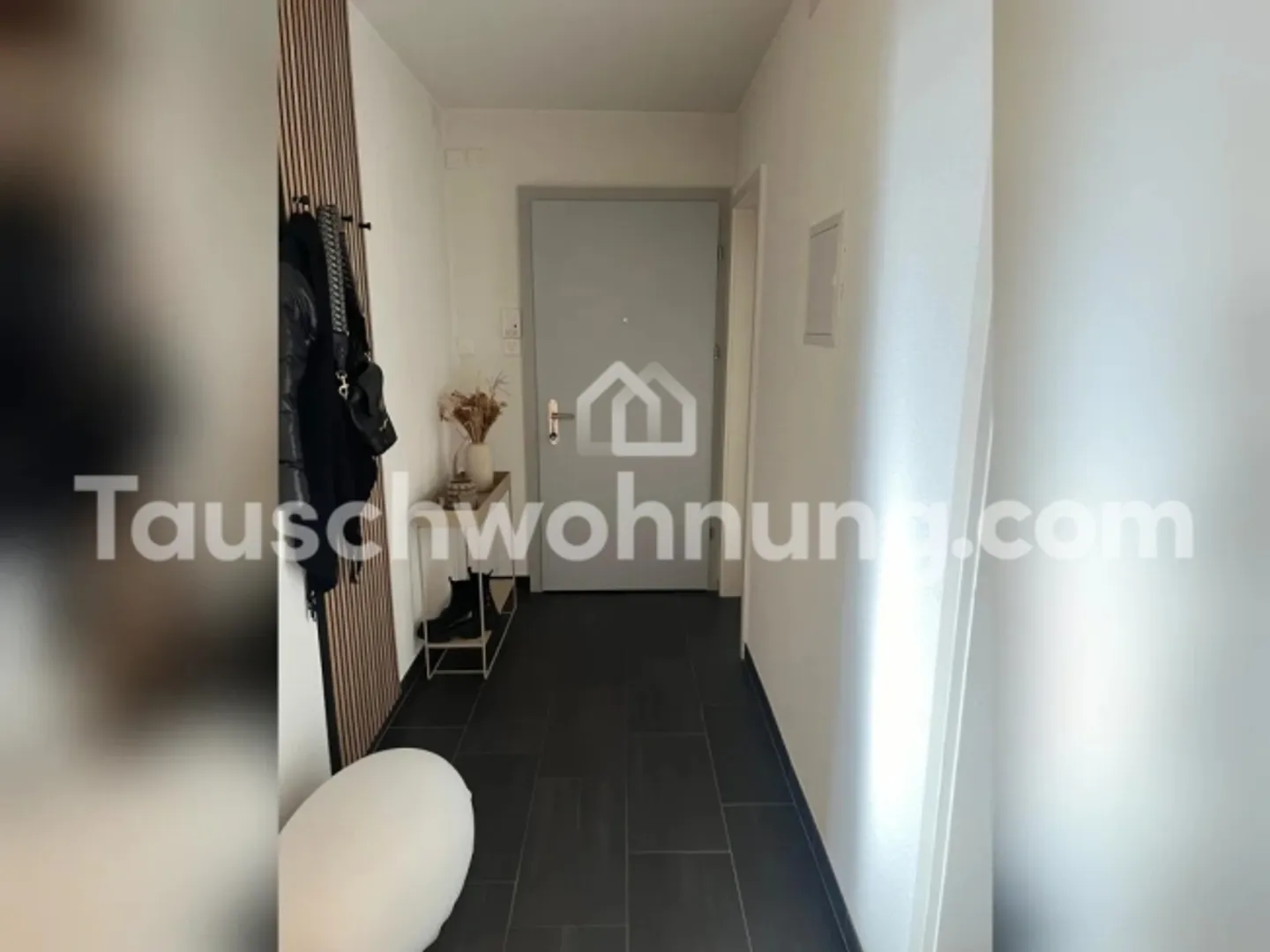 Bell'appartamento con balcone direttamente sul lago - Foto 6 di 8