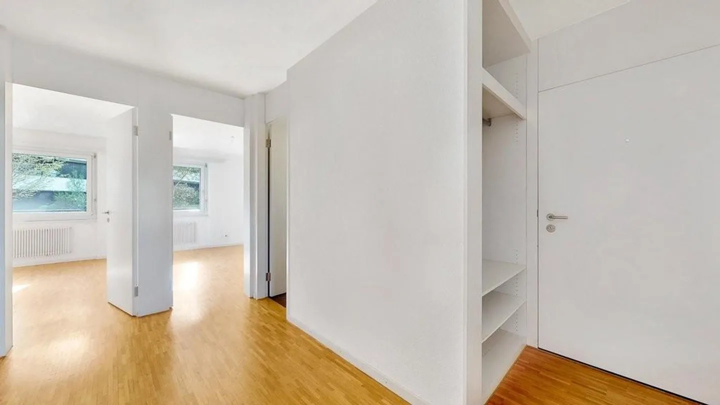 Stylish Apartment by the River - Photo 9 of 11
