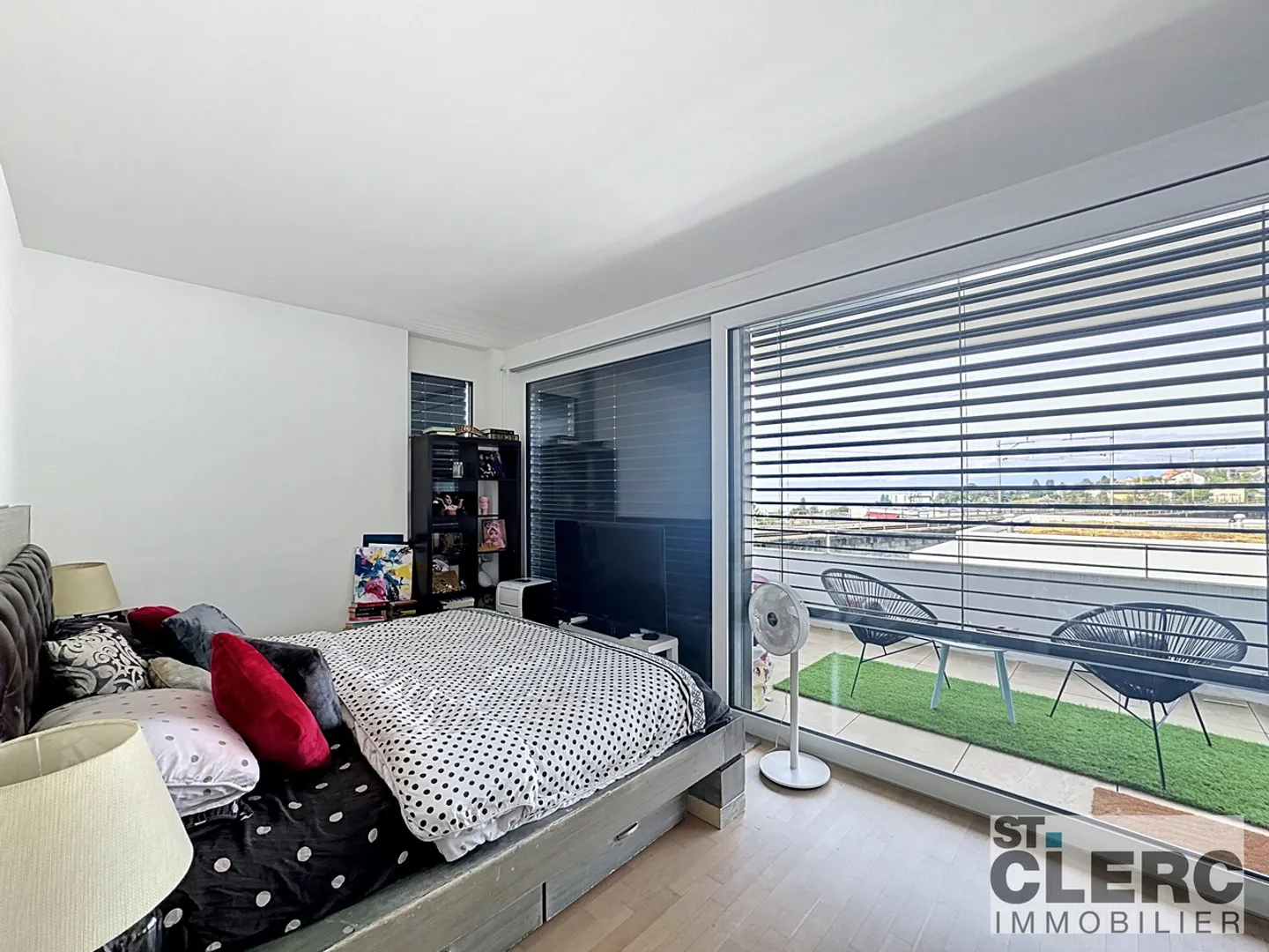 Duplex di 5 stanze con vista mozzafiato sul lago - Foto 4 di 14