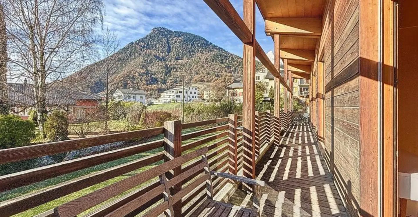 Stunning architect-designed villa in a quiet location - Photo 12 of 12