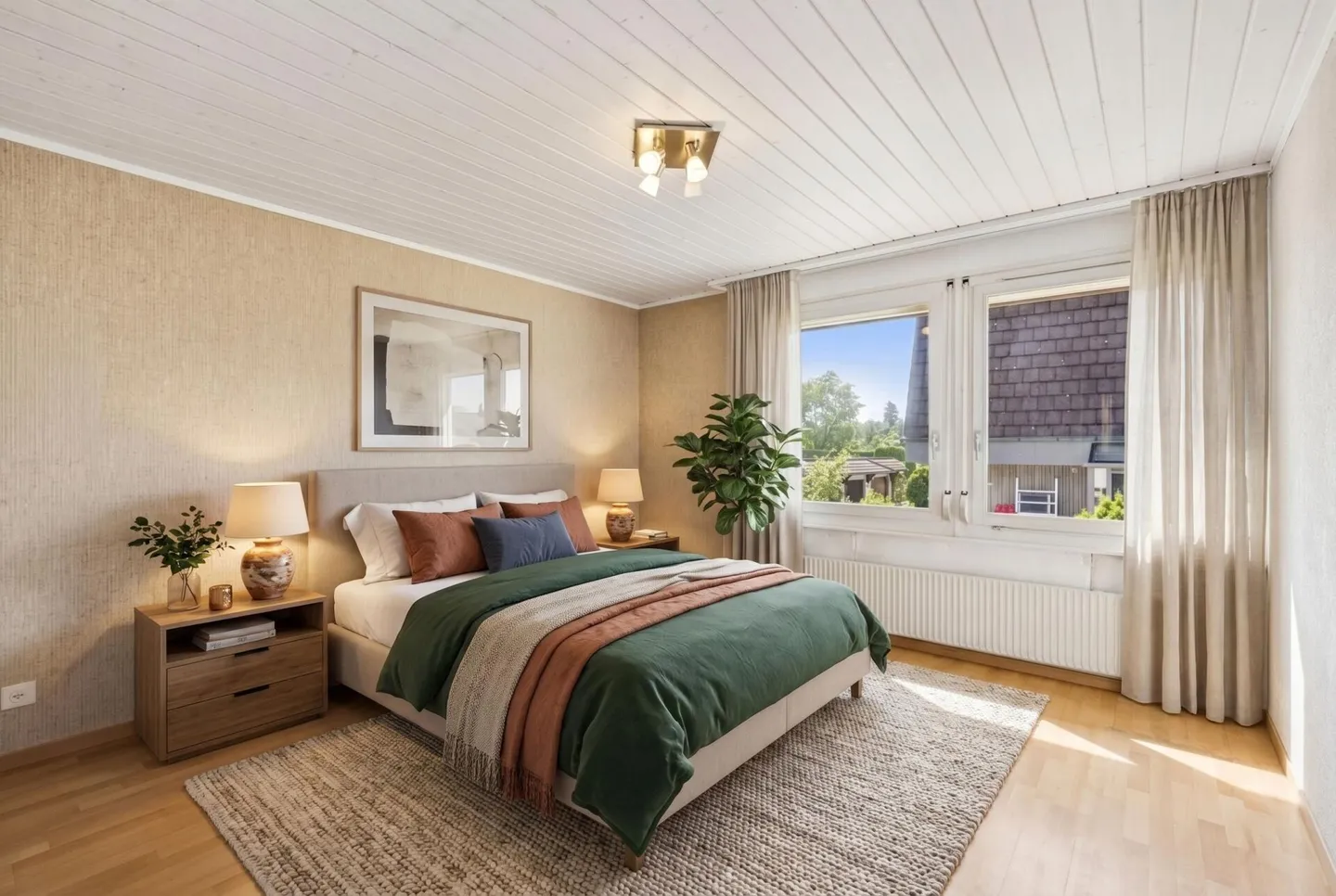 Detached single-family house on spacious plot with development potential - Photo 9 of 12