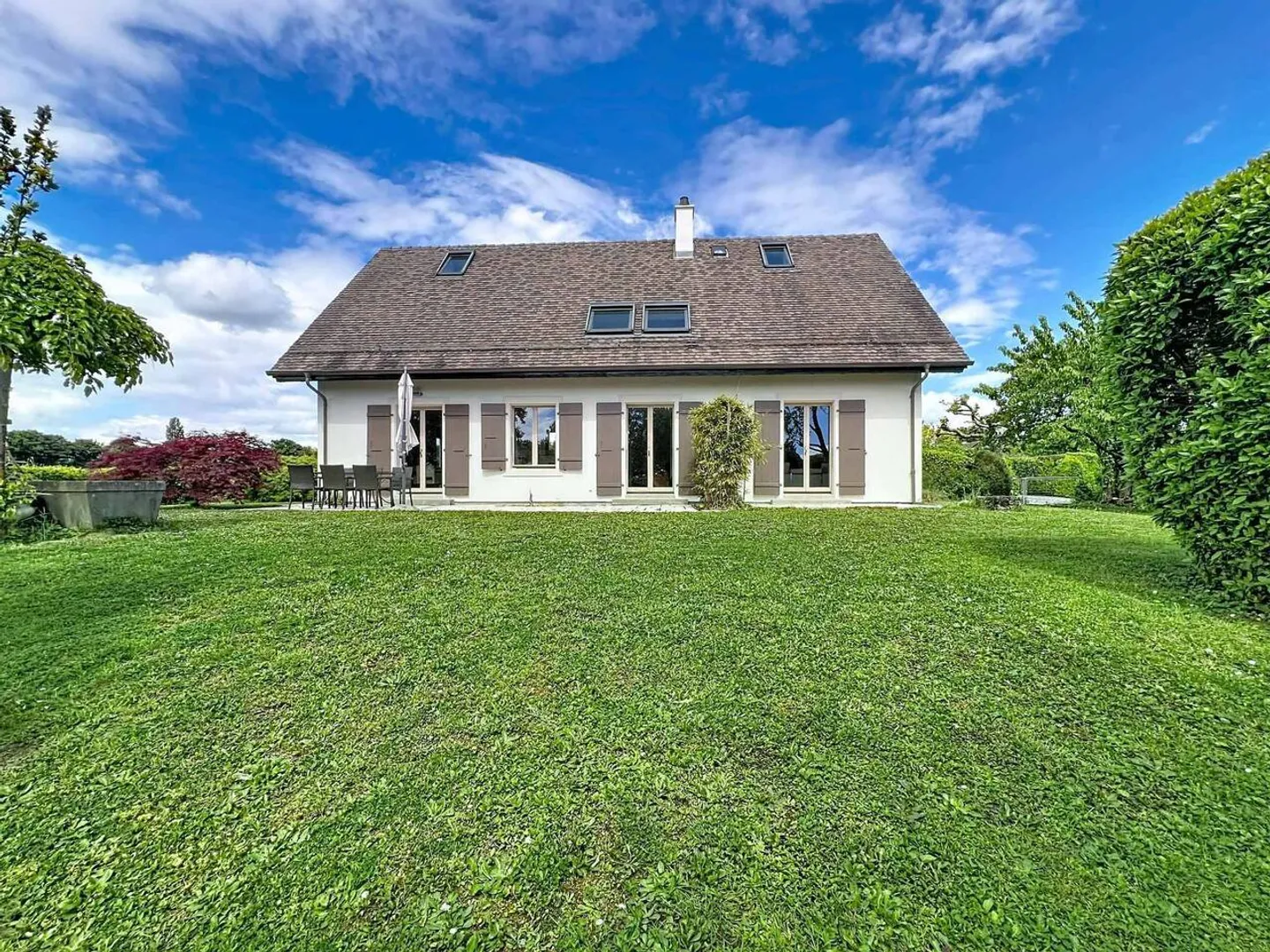 Schönes geschmackvoll renoviertes Haus - 5 Schlafzimmer    Großer Garten - Foto 4 von 13