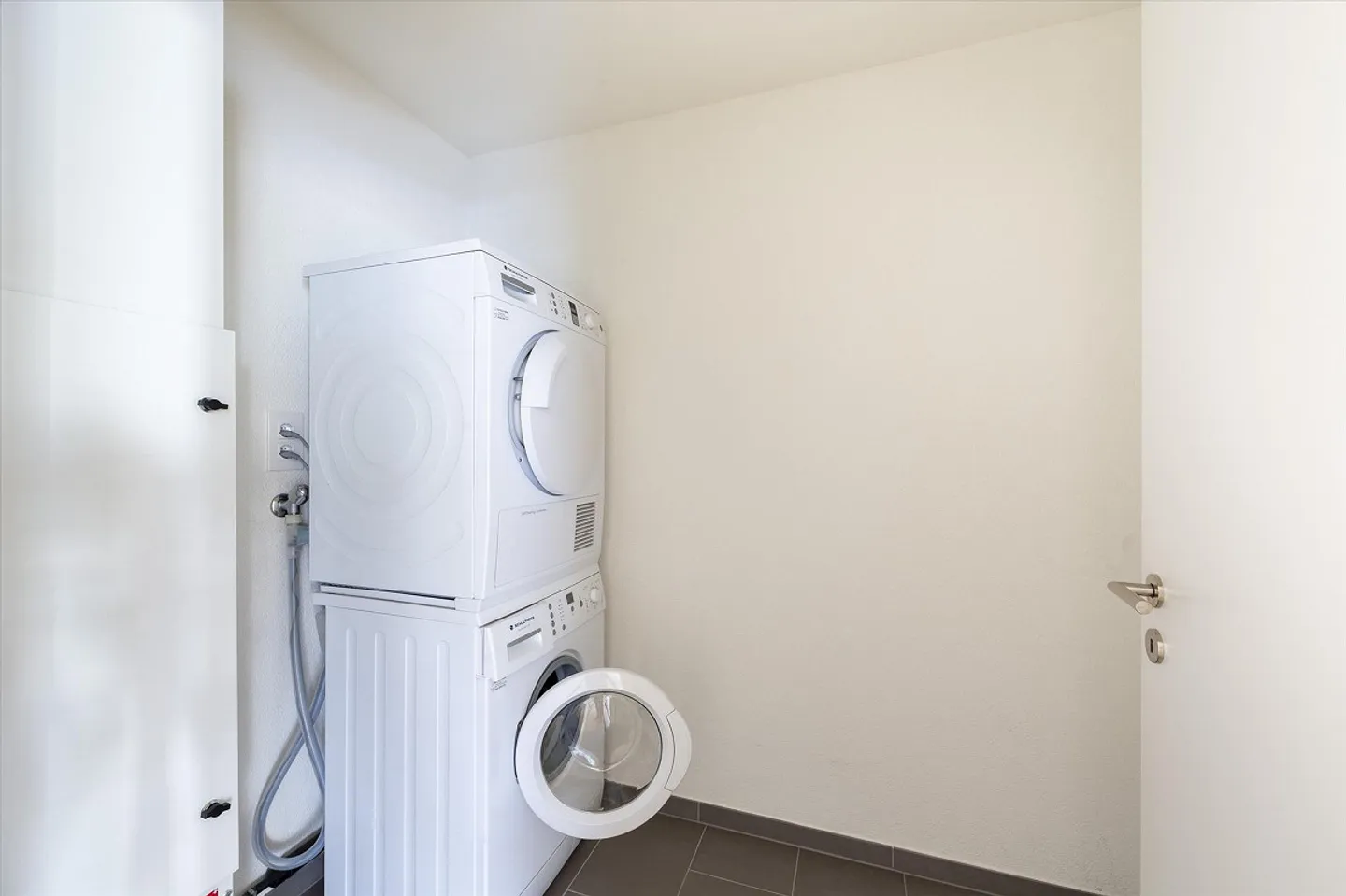 Modernes Apartment in der Natur - Foto 7 von 7