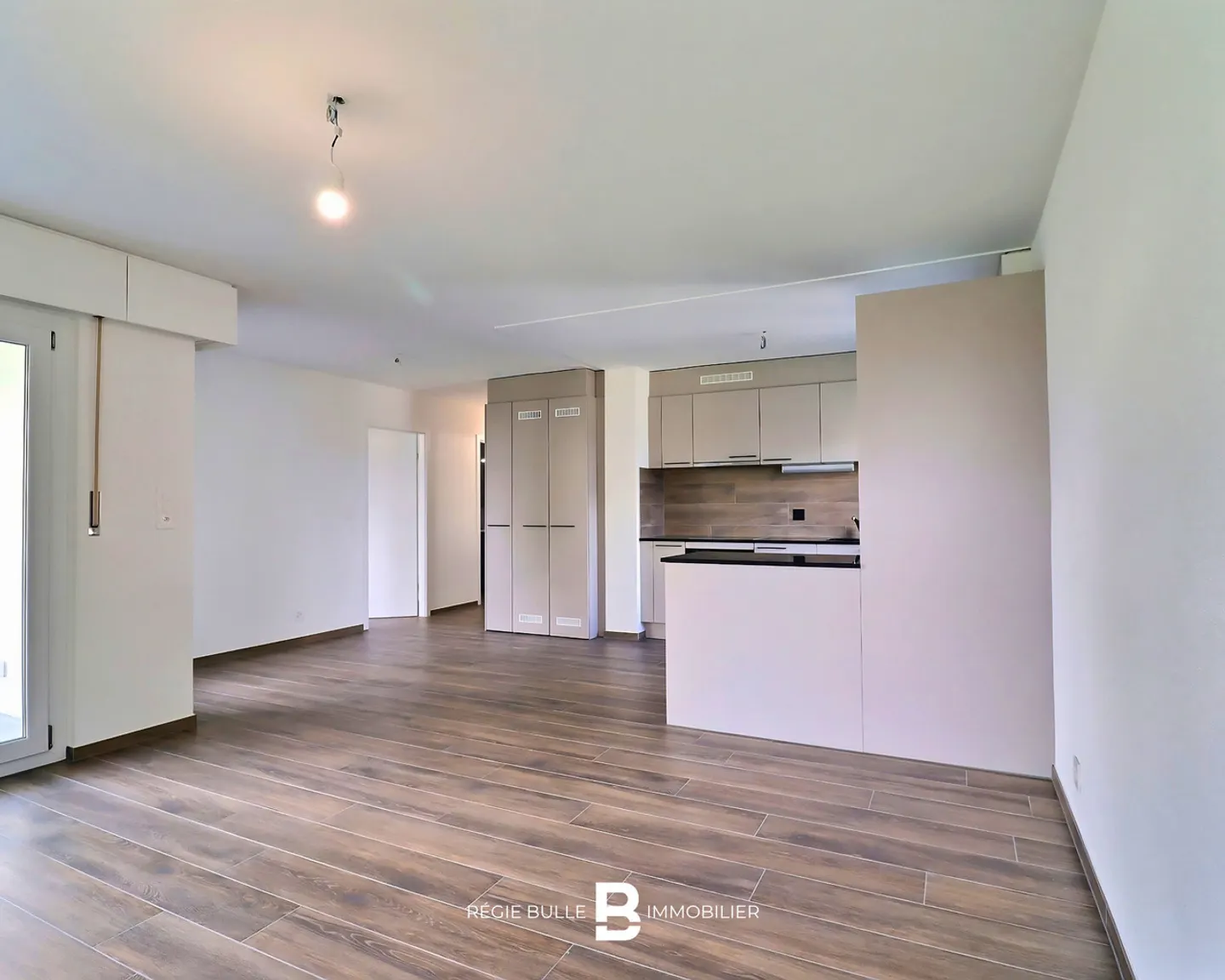 Renovated Apartment in Bulle - Photo 2 of 7