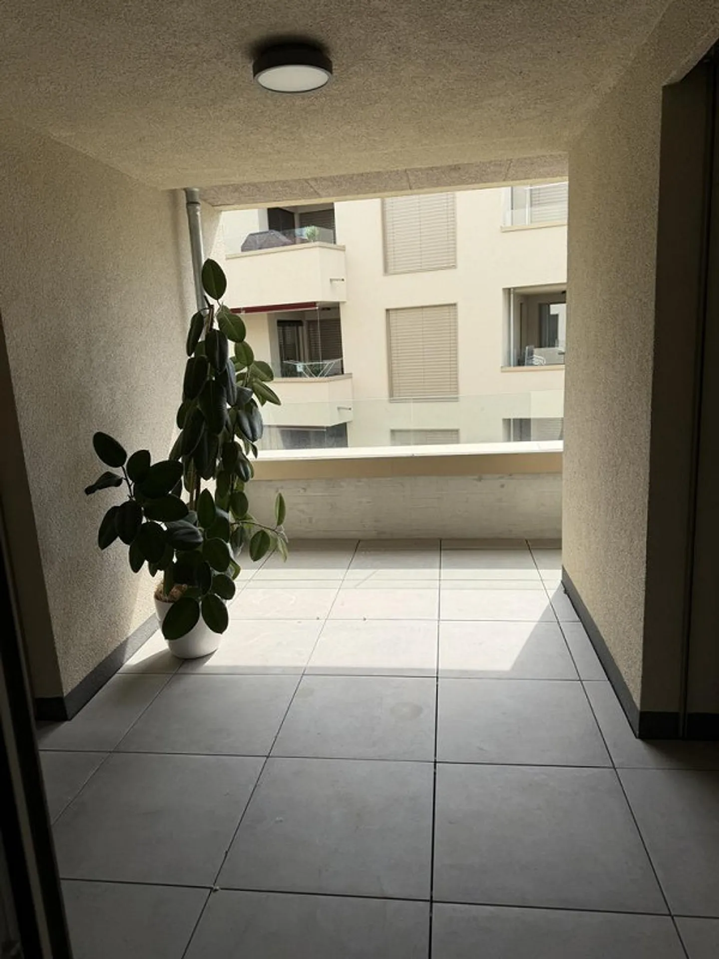 Panoramica e Prospettiva Moderna - Foto 8 di 11