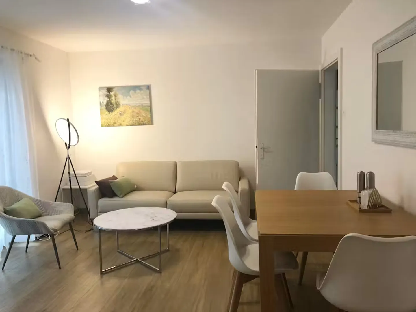 Charmantes Chalet in Wallisellen - Foto 1 von 10