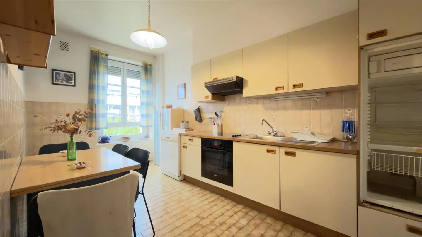 4-room apartment - Photo 2 of 6