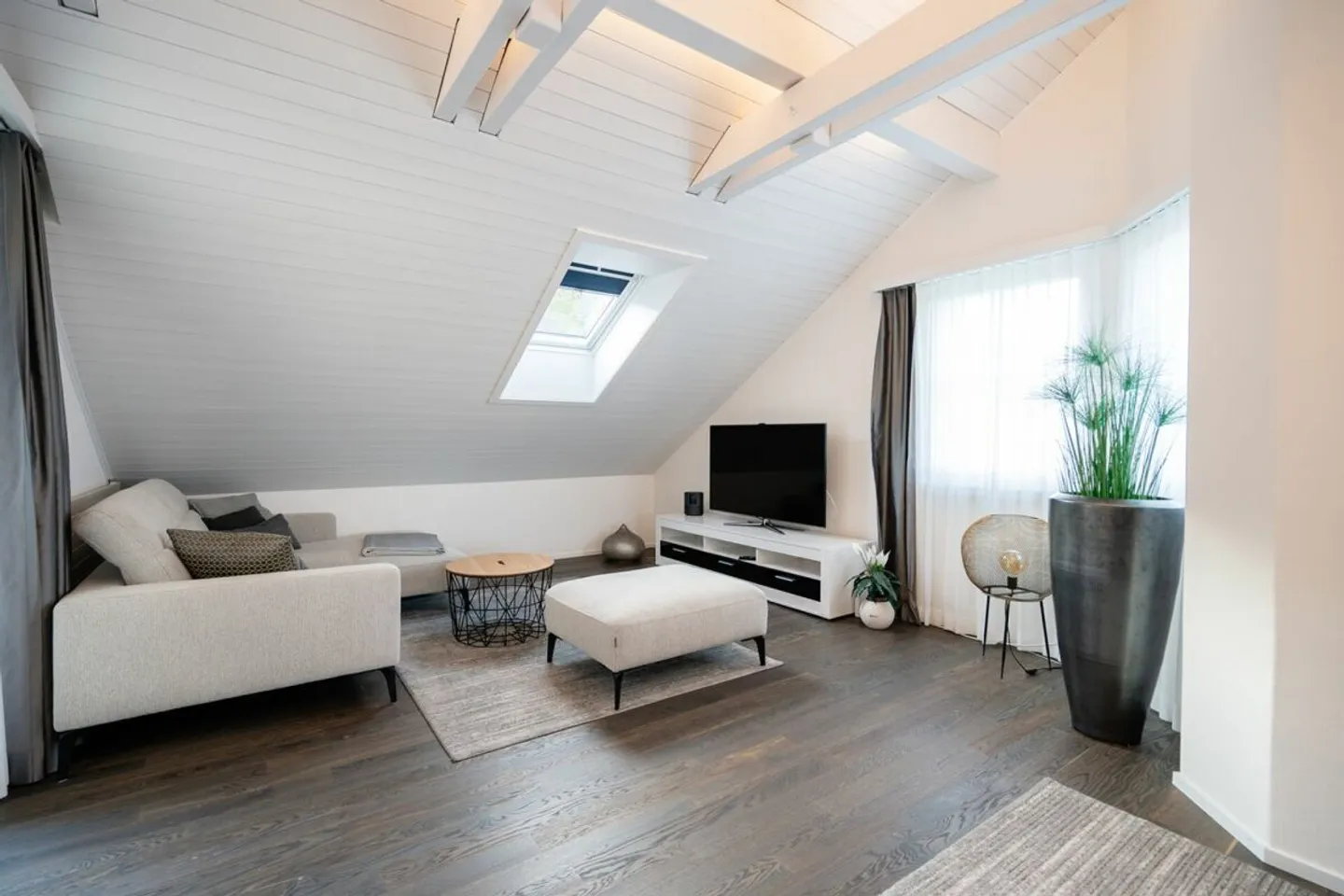 Freshly Renovated Living Comfort - Photo 1 of 9