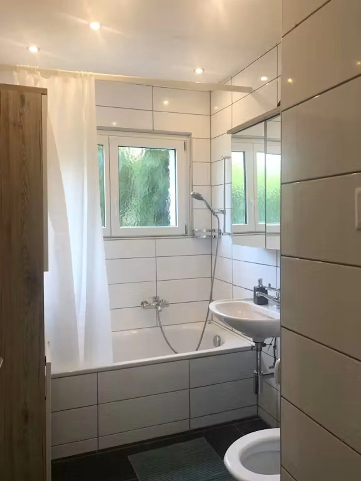 Charmantes Chalet in Wallisellen - Foto 7 von 10