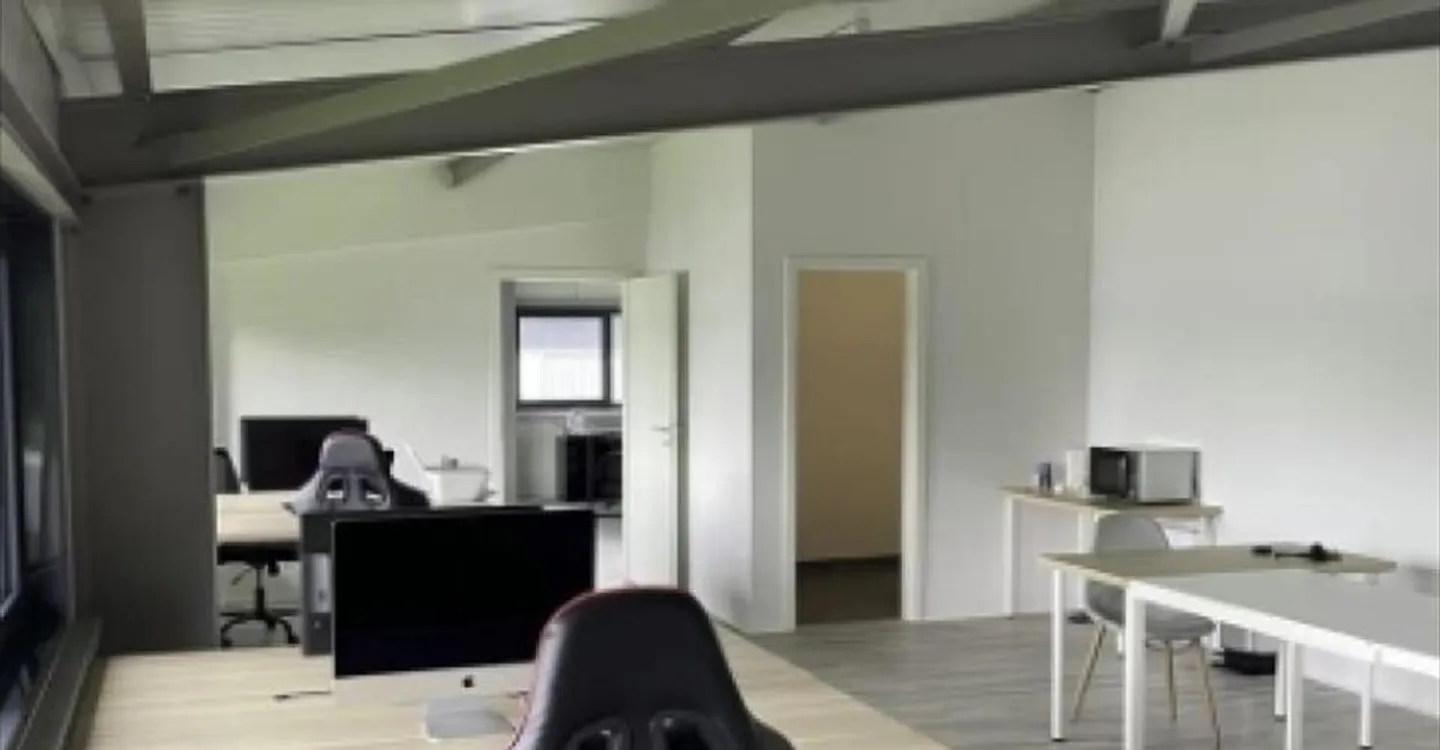 Spazio ufficio in affitto - Foto 3 di 7