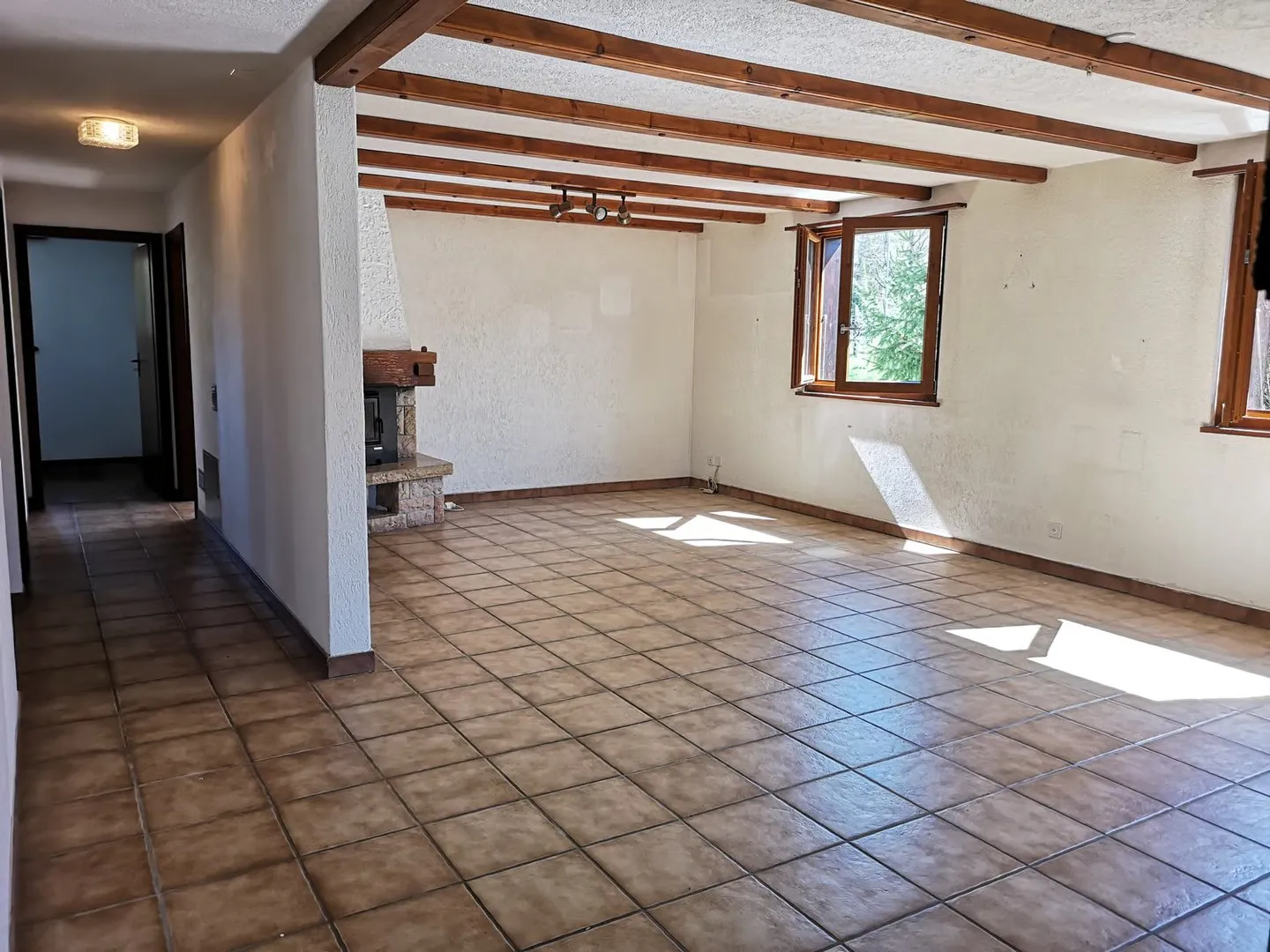 Riduzione di prezzo: casa 5.5 locali, ca. 120m2, terreno 802m2, con garage, posti auto, terrazza - Foto 16 di 41