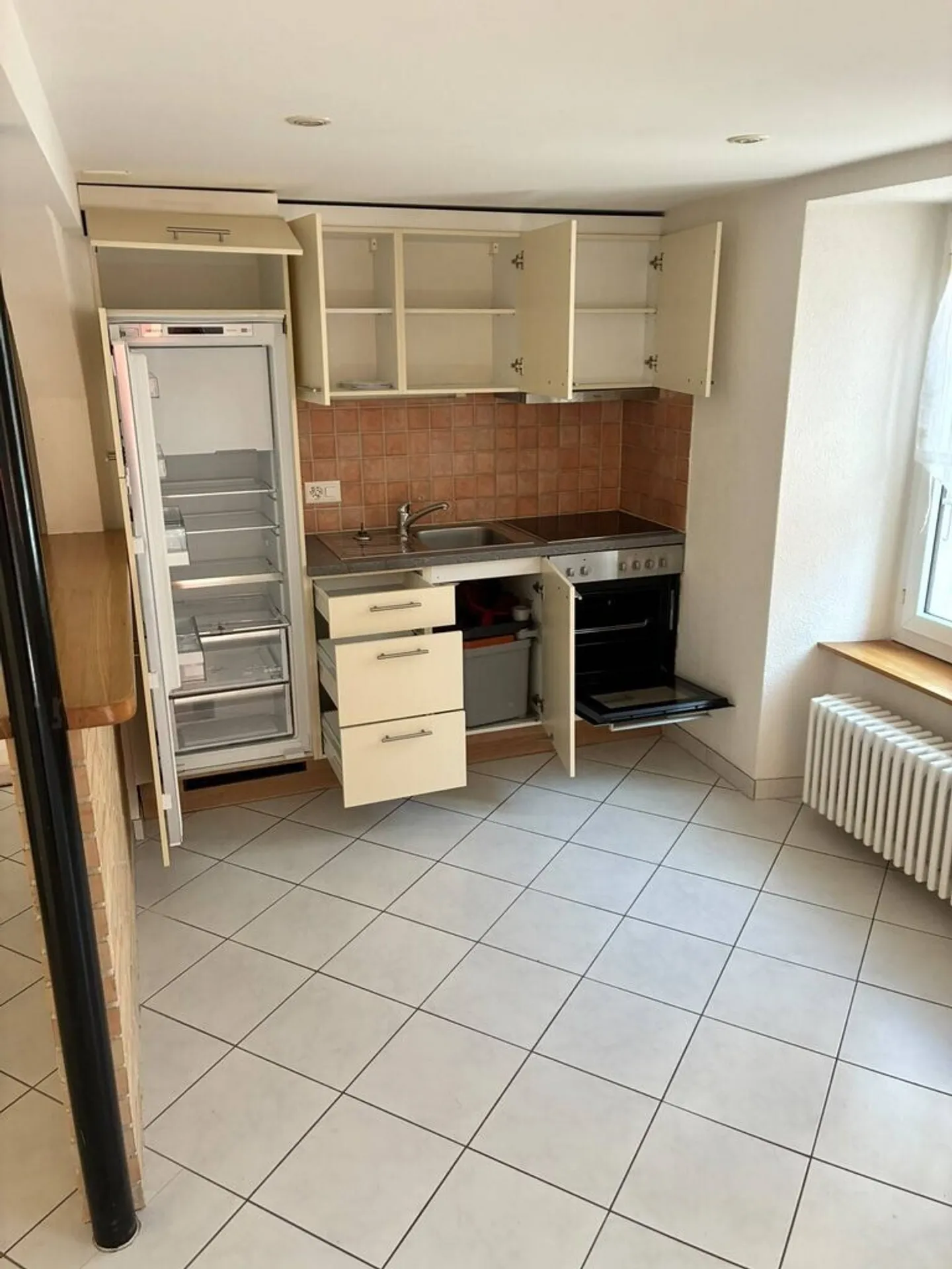 Da afferrare! Magnifico alloggio vicino a tutti i servizi! - Foto 4 di 6
