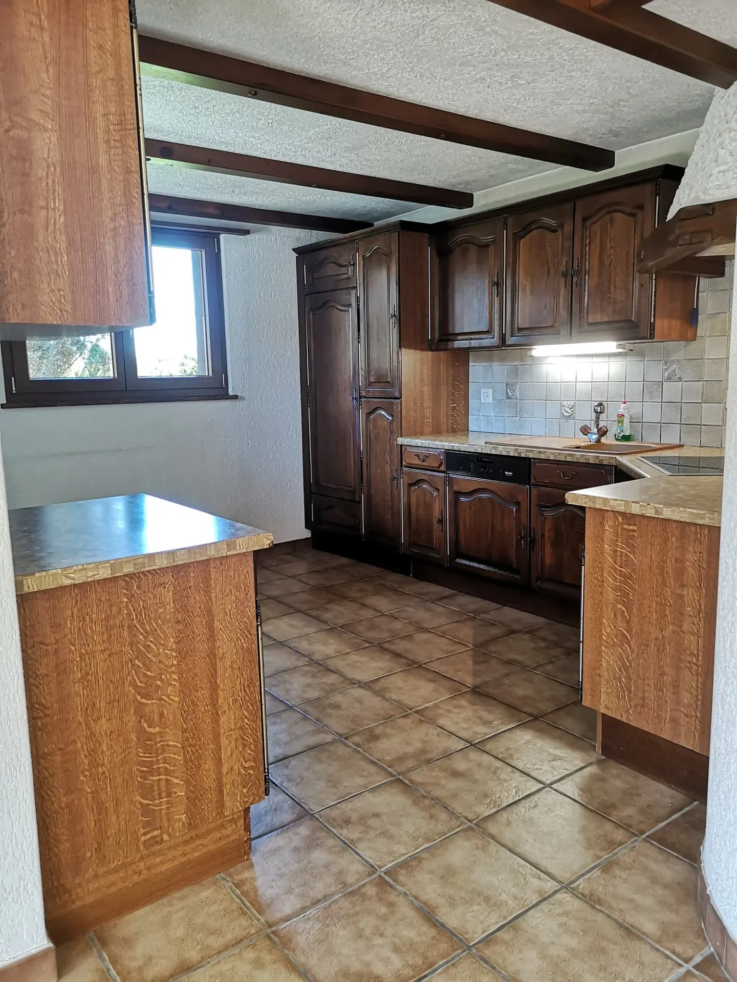 Riduzione di prezzo: casa 5.5 locali, ca. 120m2, terreno 802m2, con garage, posti auto, terrazza - Foto 24 di 41