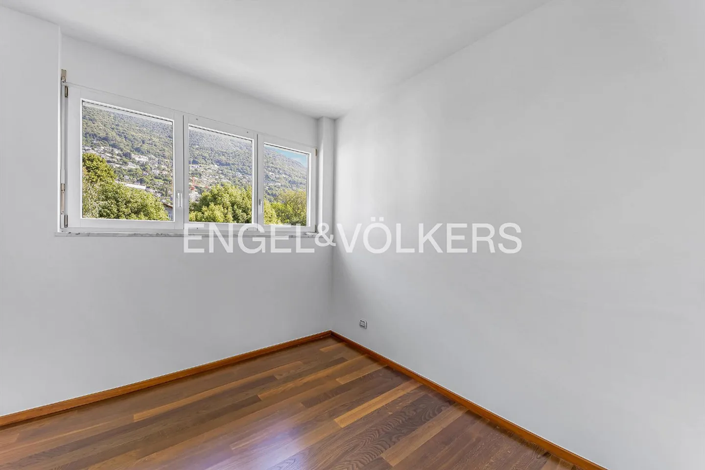 Appartement penthouse exclusif avec terrasse et vue sur le lac à Minusio (113) - Photo 11 sur 14