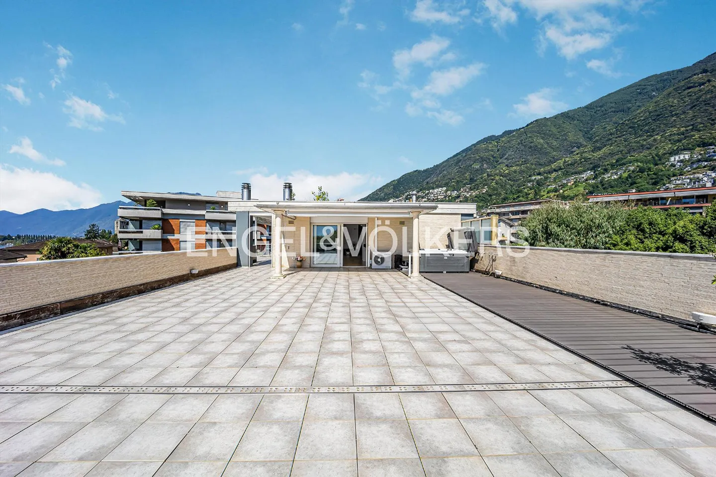 Appartement penthouse exclusif avec terrasse et vue sur le lac à Minusio (113) - Photo 13 sur 14
