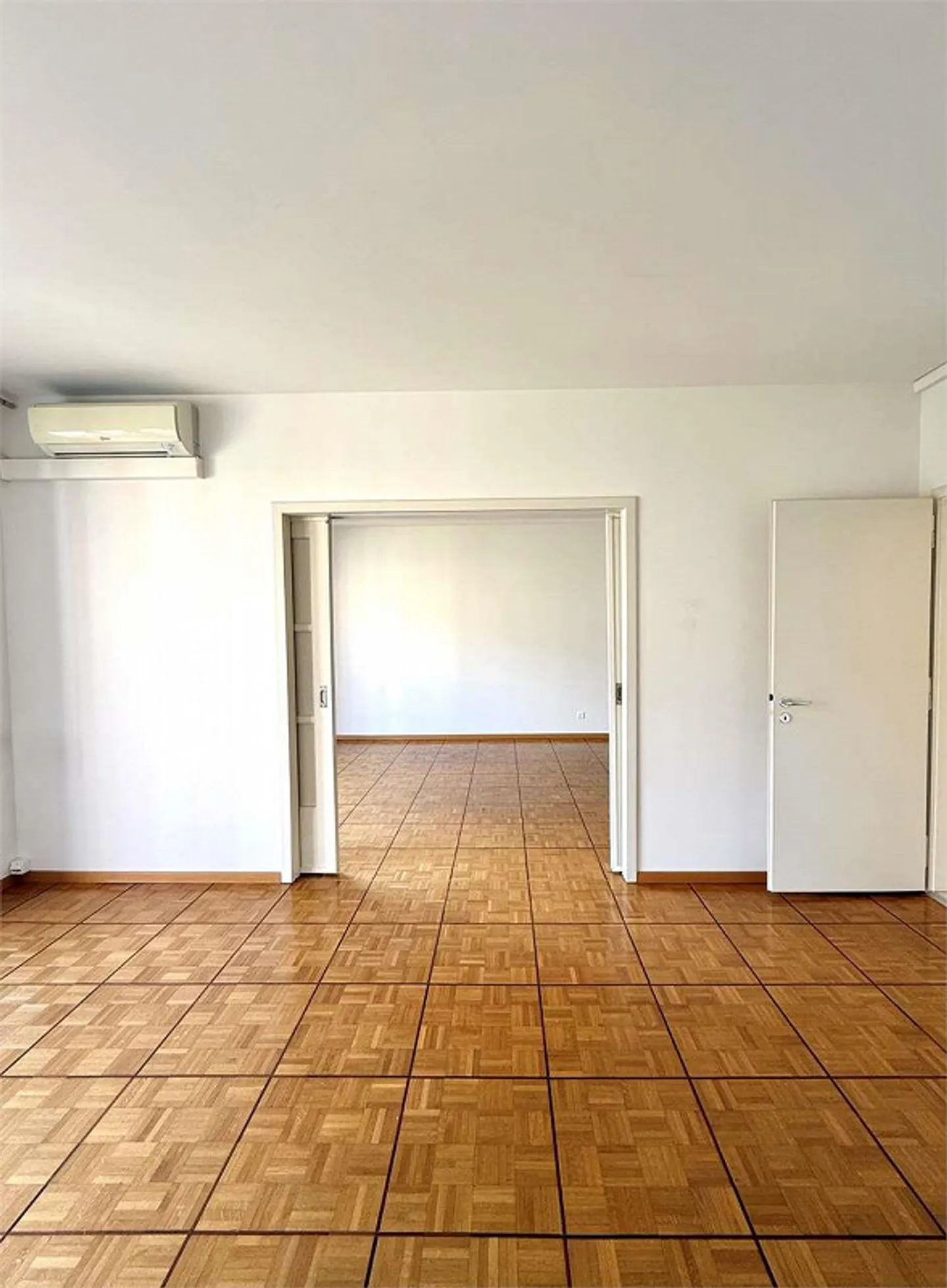 Appartamento con 4,5 stanze nel centro storico di Lugano - Foto 2 di 12