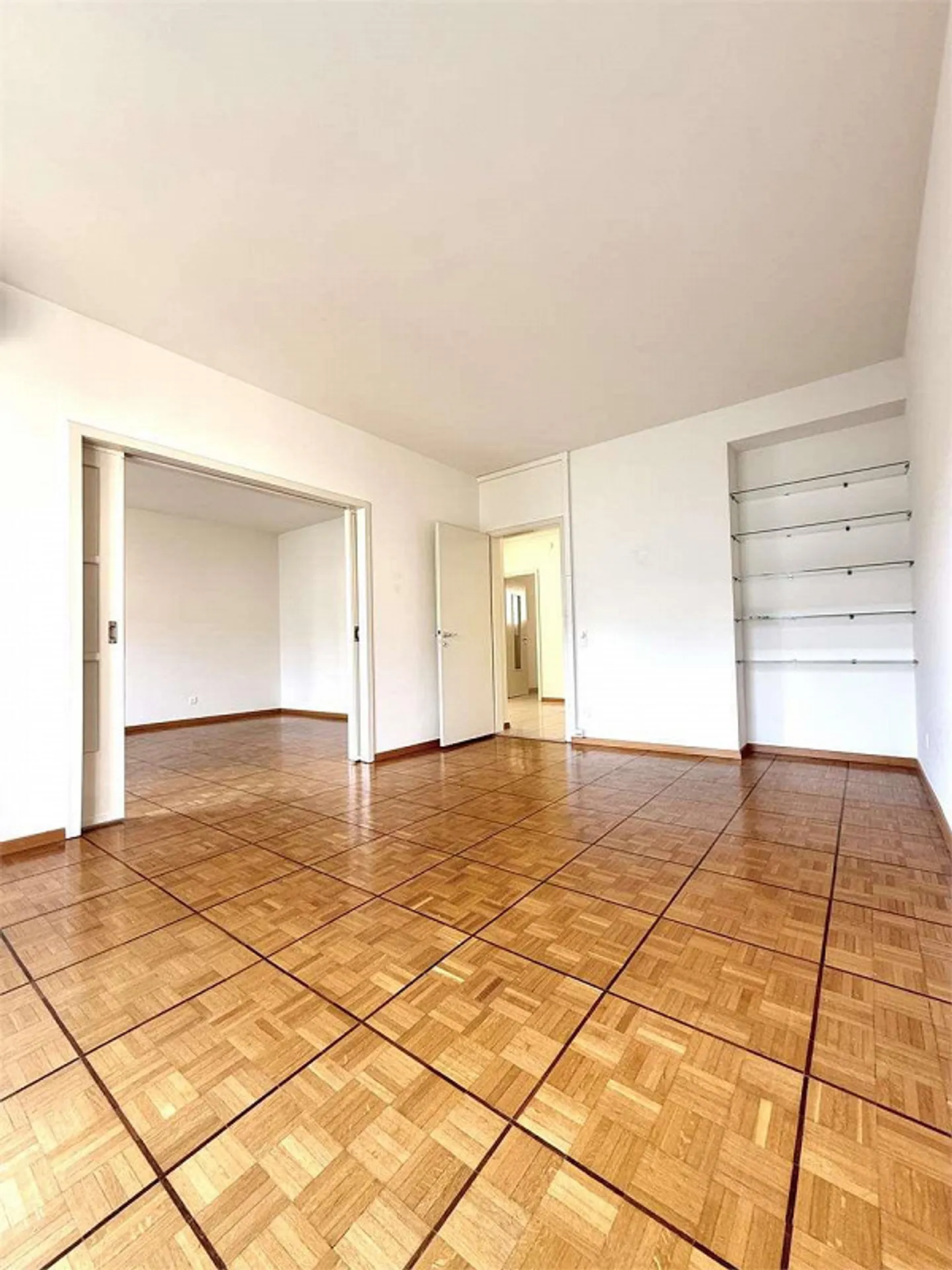 Appartamento con 4,5 stanze nel centro storico di Lugano - Foto 1 di 12