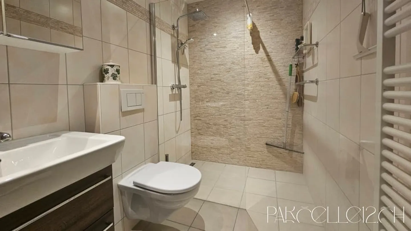 appartamento di lusso 3.5 locali con giardino privato - Foto 7 di 12