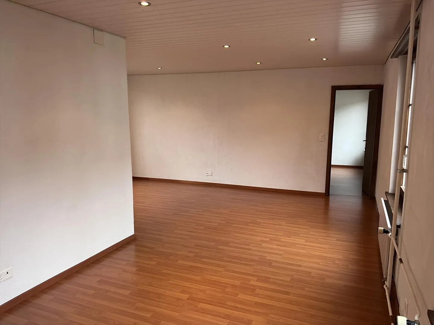 Appartement 2.5 pièces - Photo 2 sur 12