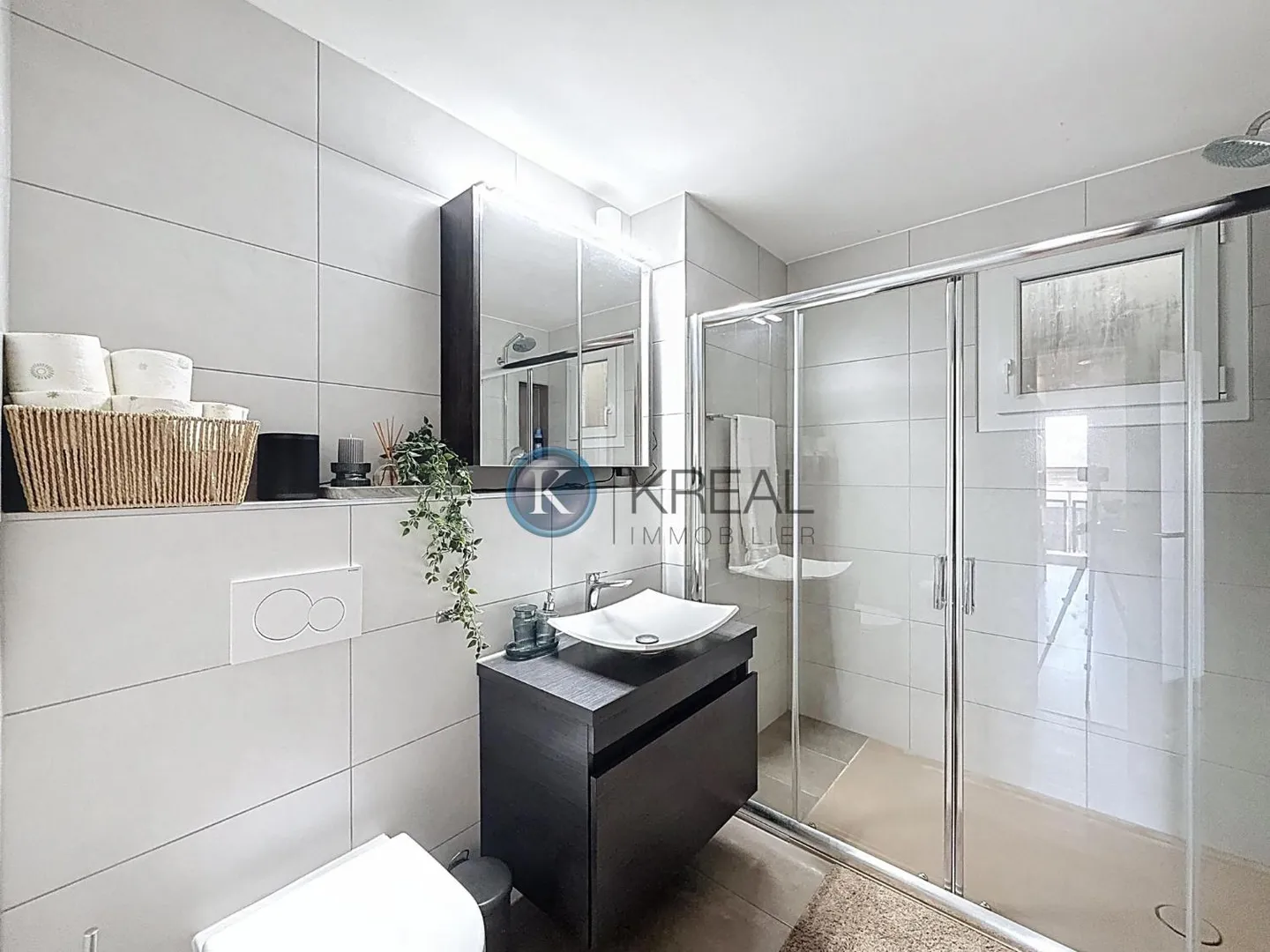 Charming 5.5 room semi-detached house ? green setting 25 min from Lausanne - Photo 12 of 13