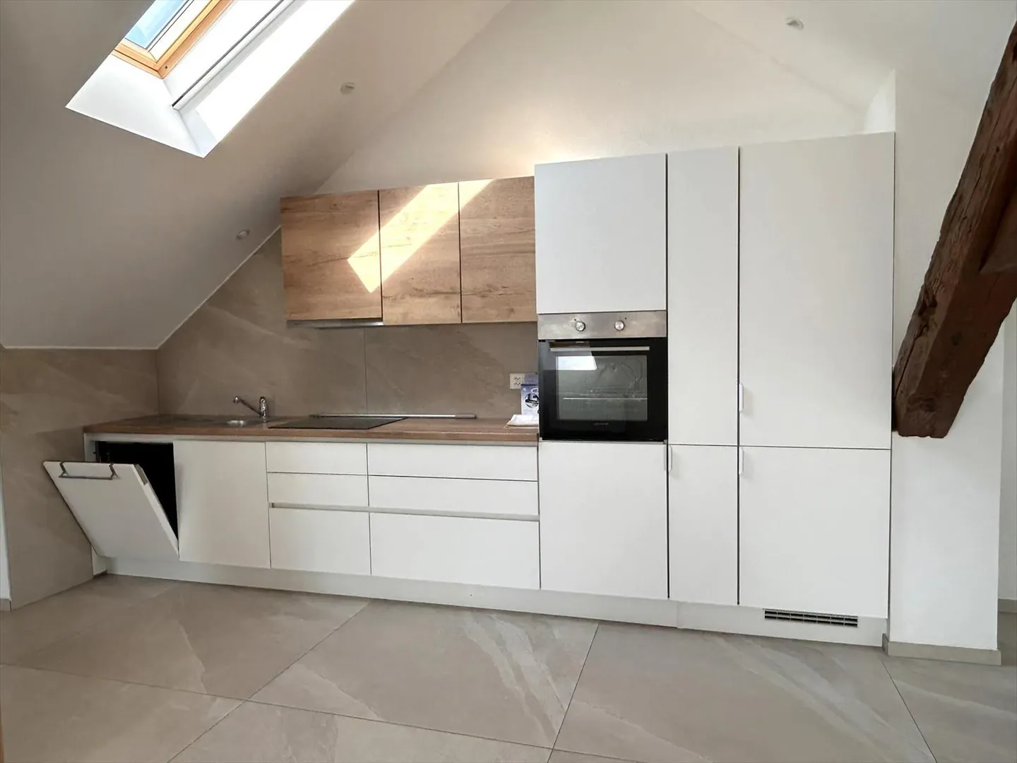 Appartement 4.5 pièces - Photo 2 sur 7